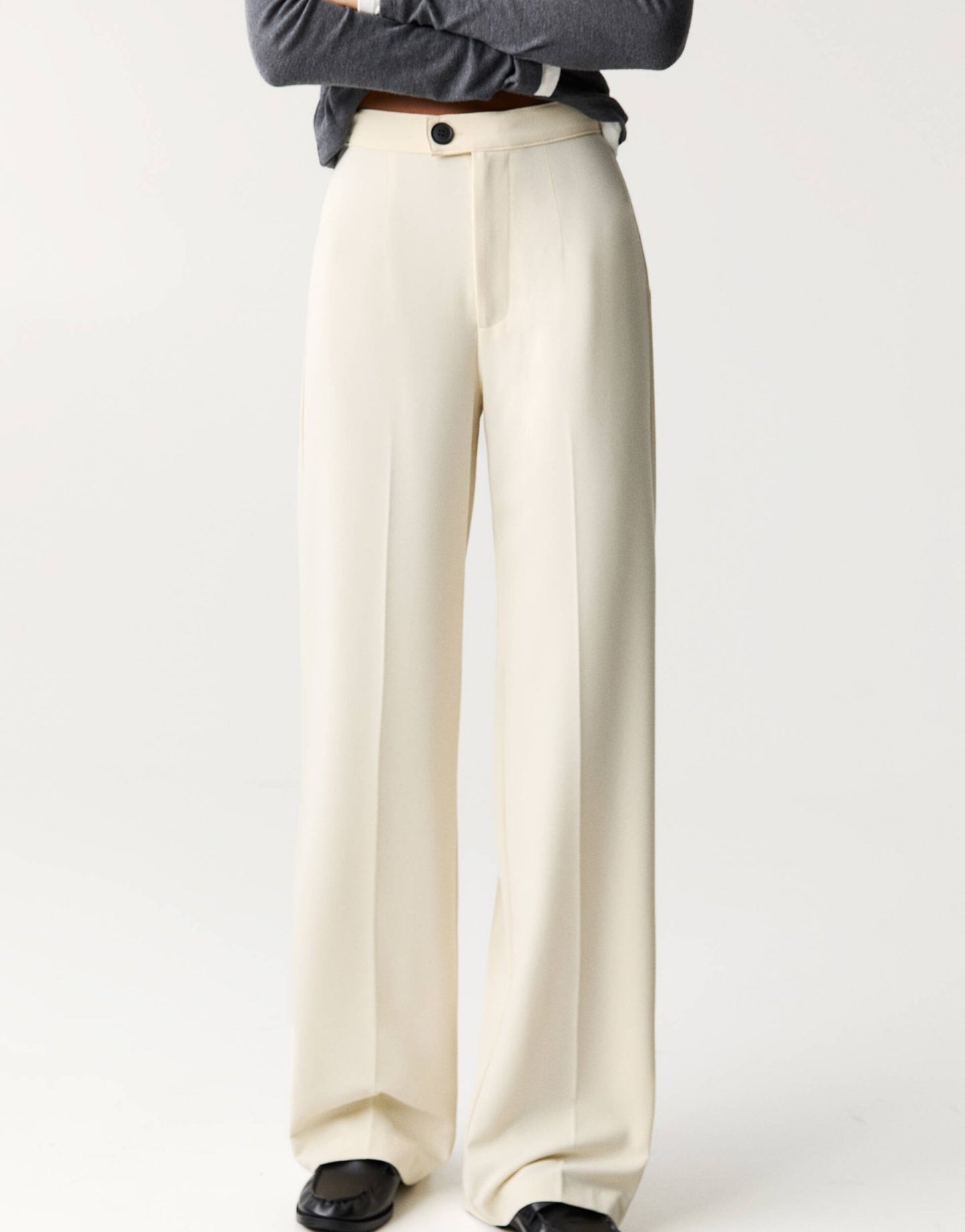 Pull&Bear straight leg tailored trouser in butter yellow - ASOS Sample Sale