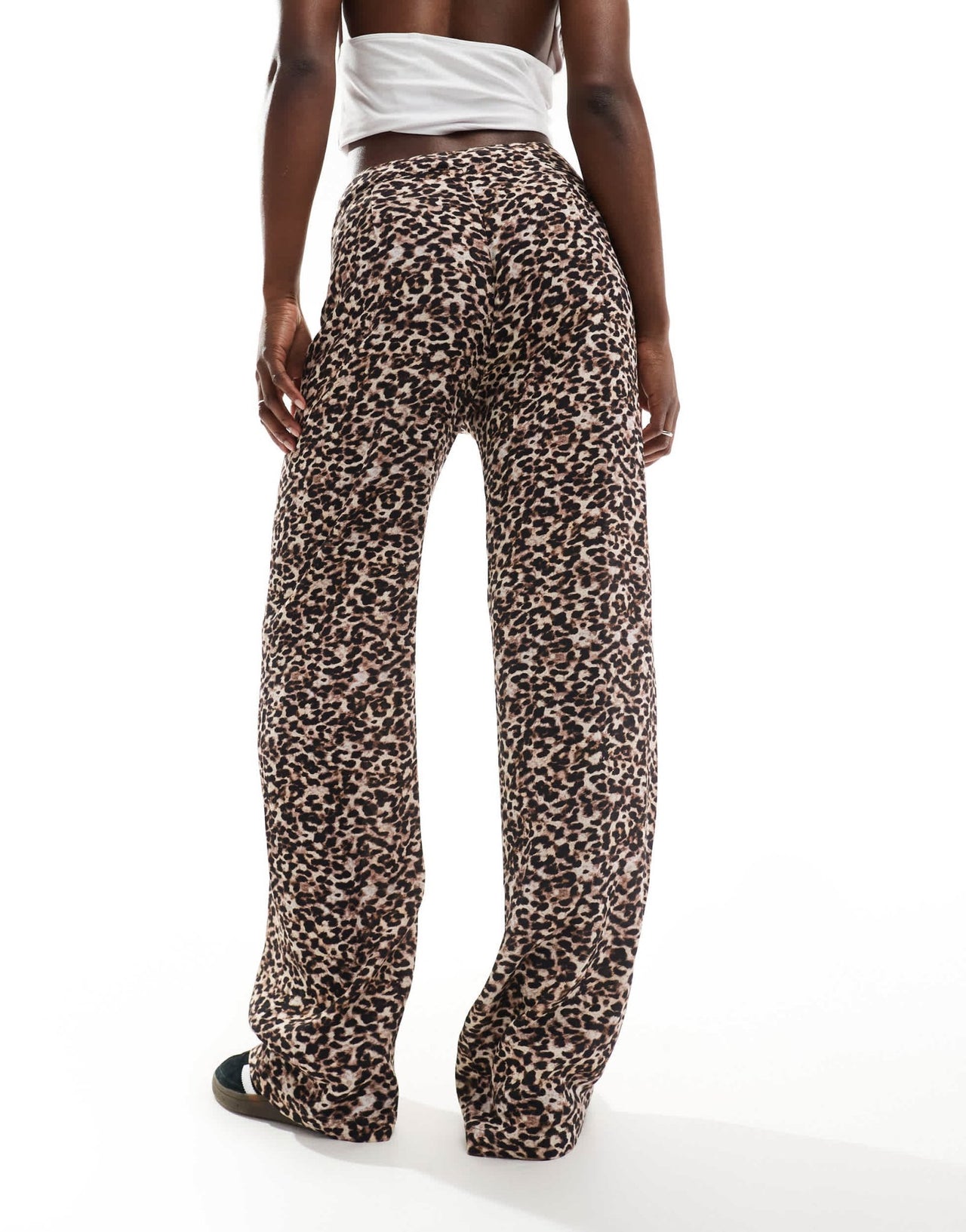 Pull&Bear straight leg trouser in leopard print - ASOS Sample Sale
