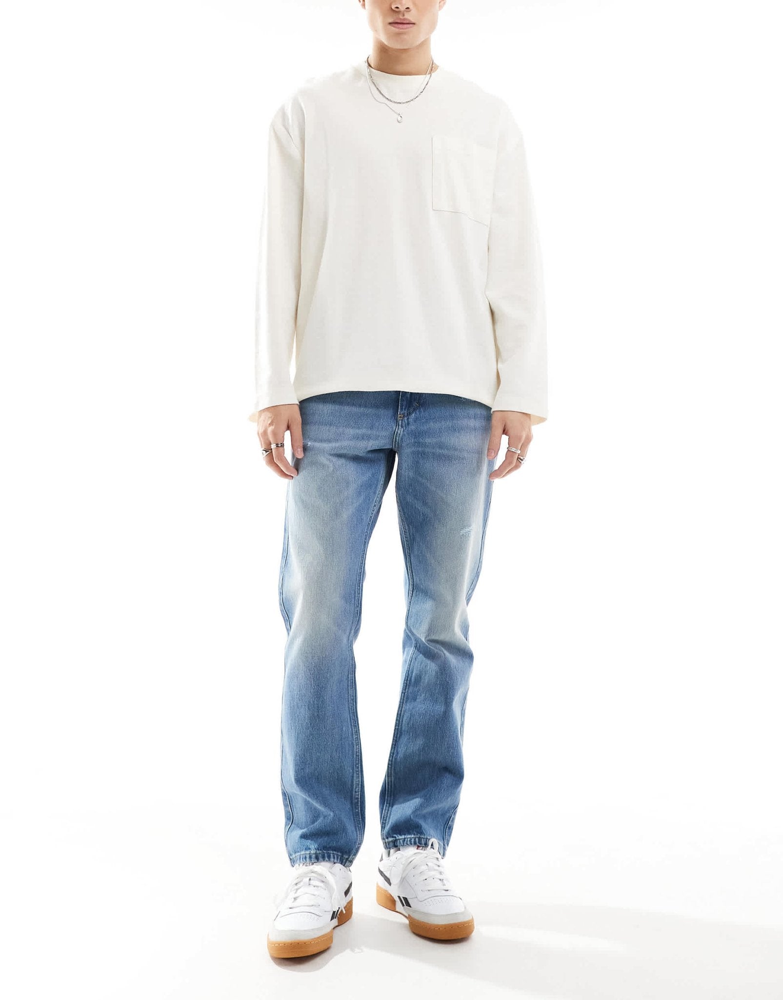 Pull&Bear straight vintage fit jean in mid blue - ASOS Sample Sale