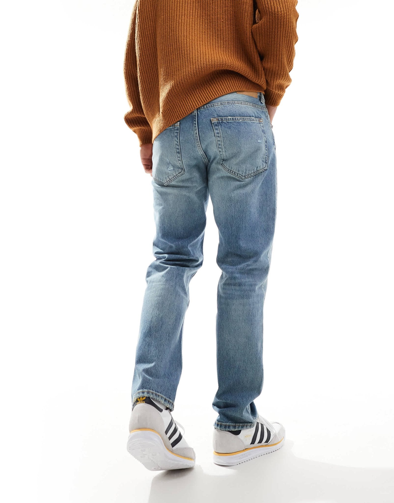 Pull&Bear straight vintage fit jeans in dirty washed blue - ASOS Sample Sale