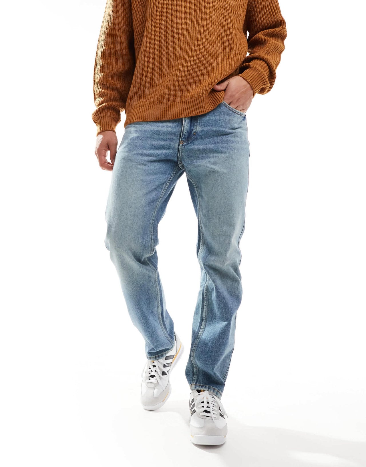 Pull&Bear straight vintage fit jeans in dirty washed blue - ASOS Sample Sale