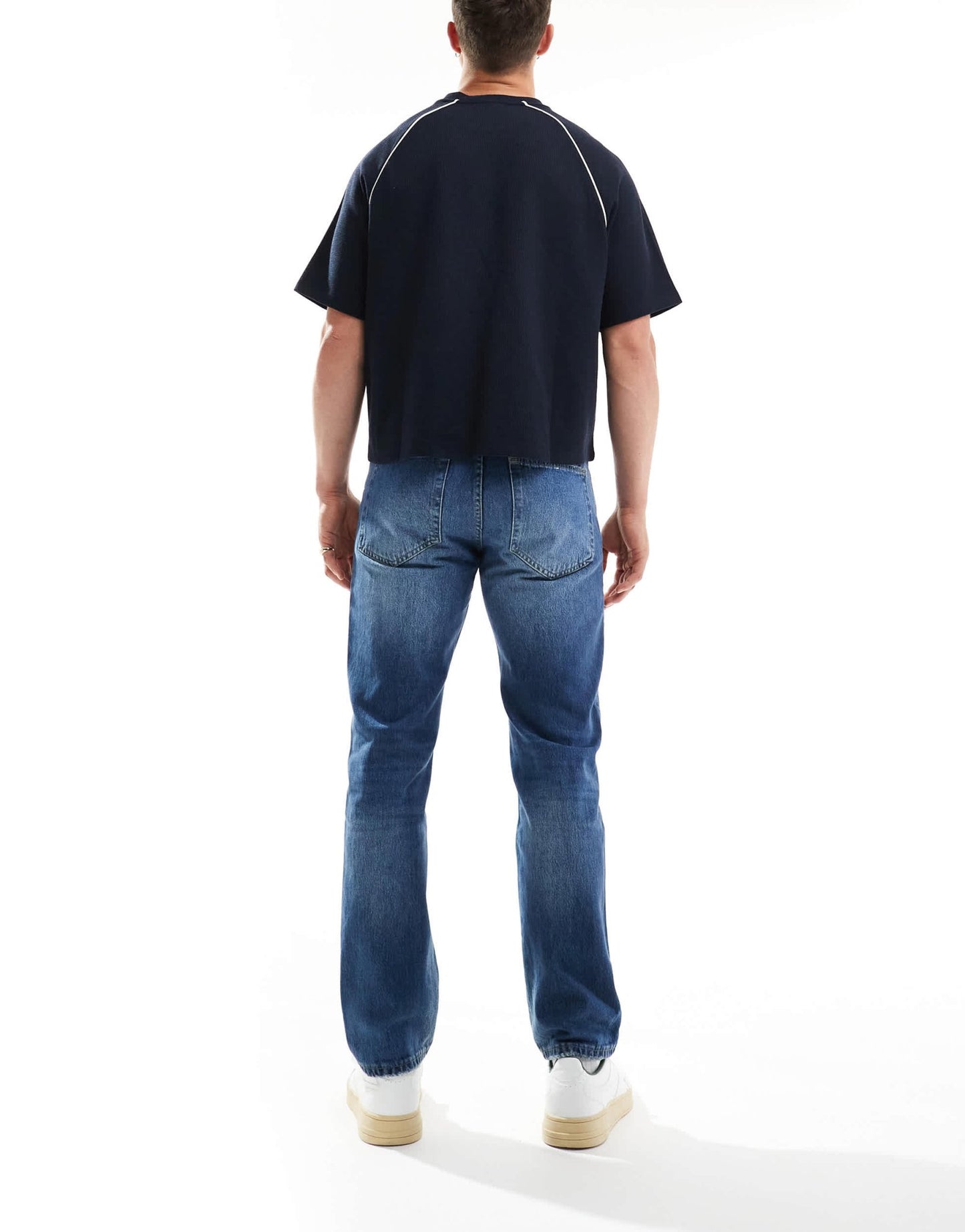 Pull&Bear straight vintage jeans in mid blue - ASOS Sample Sale