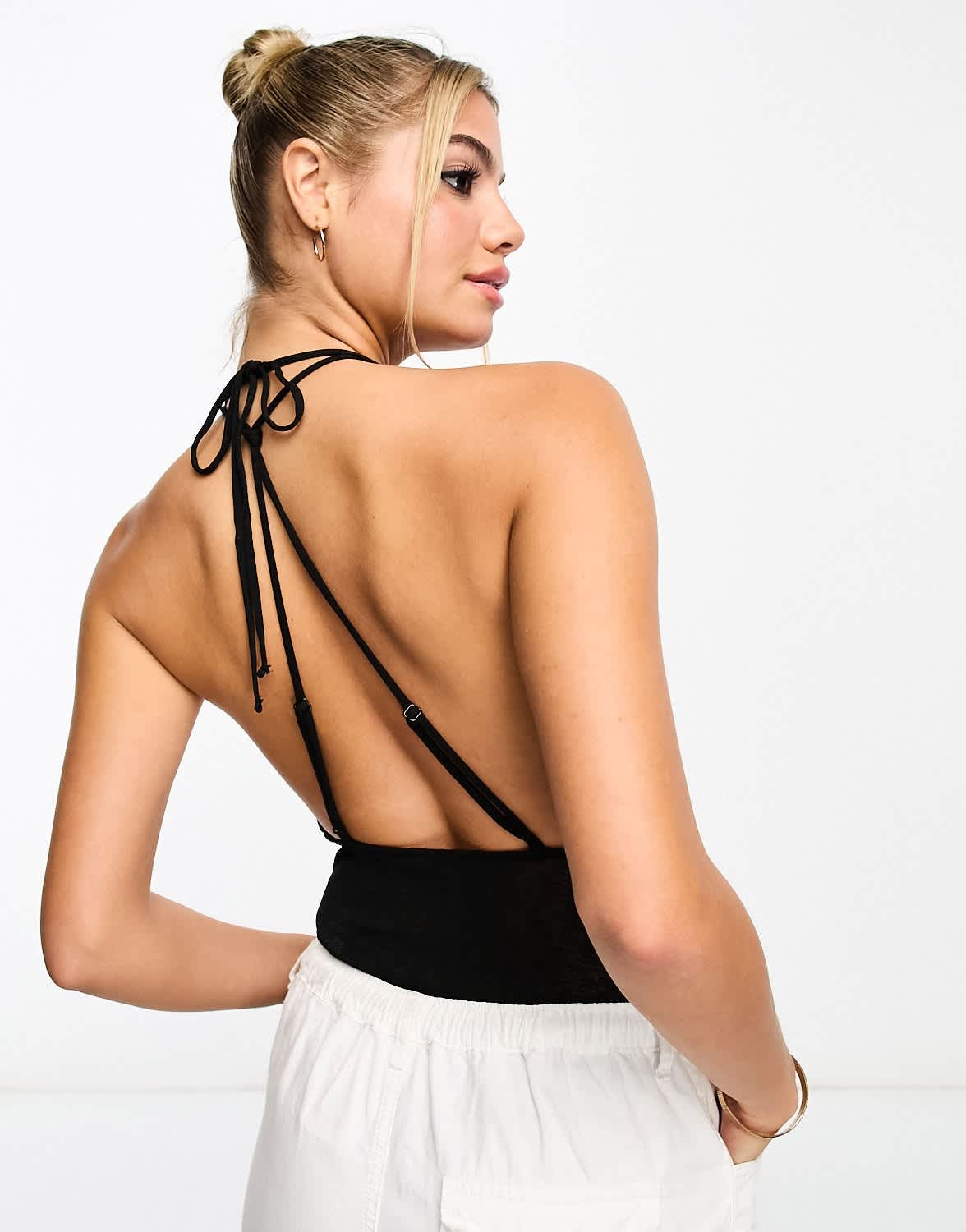Pull&Bear strappy cut out body in black - ASOS Sample Sale