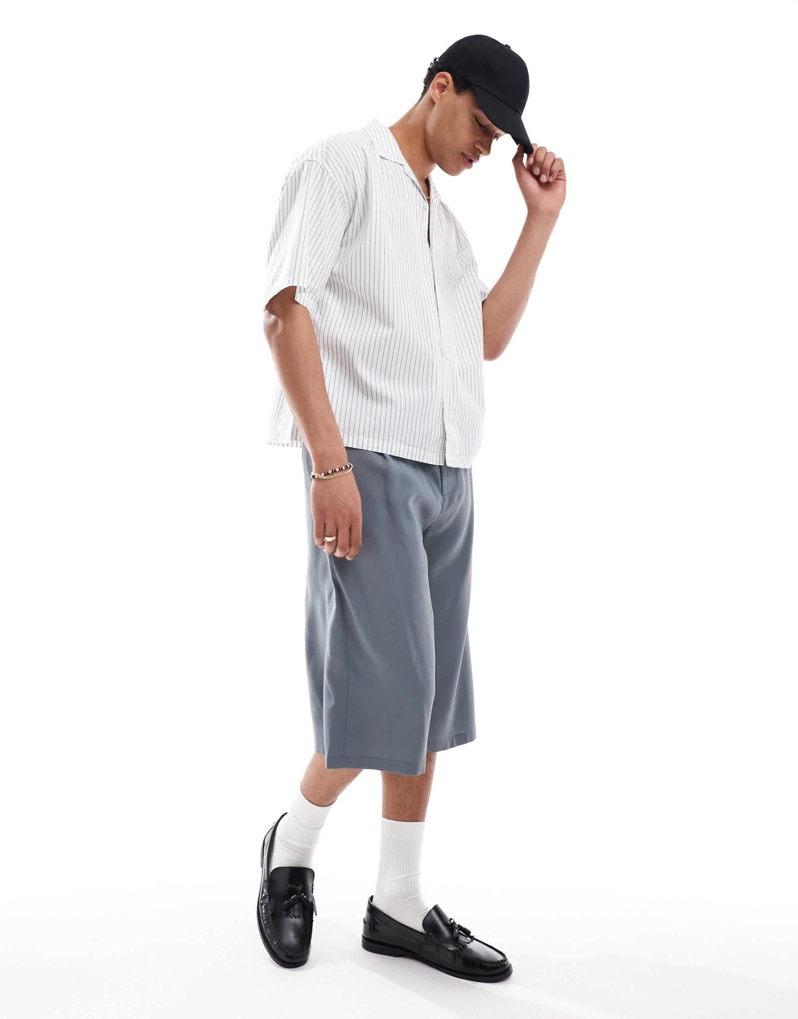 Pull&Bear striped boxy shirt in white - ASOS Sample Sale