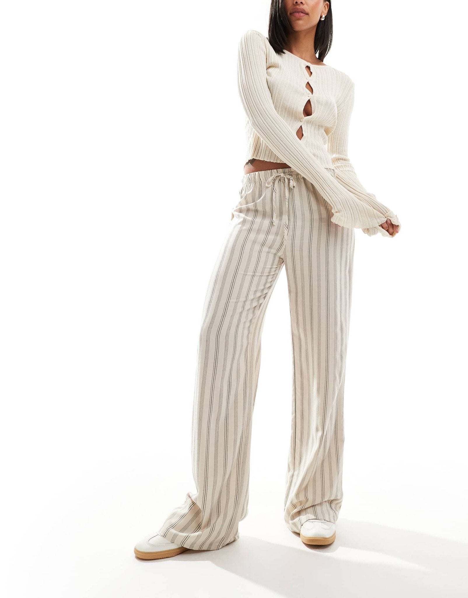 Pull&Bear striped wide leg trousers in ecru - ASOS Sample Sale