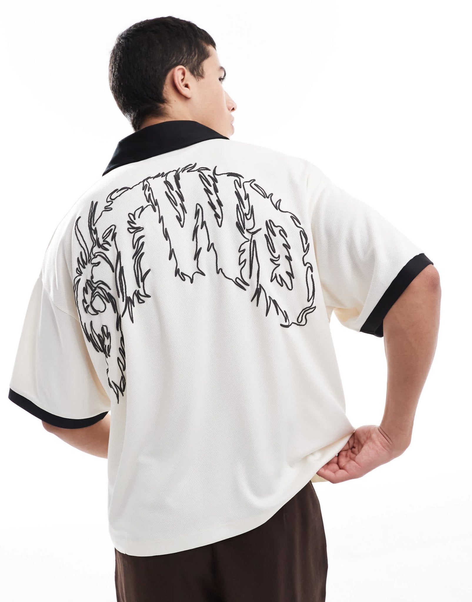 Pull&Bear STWD graphic football polo in white - ASOS Sample Sale