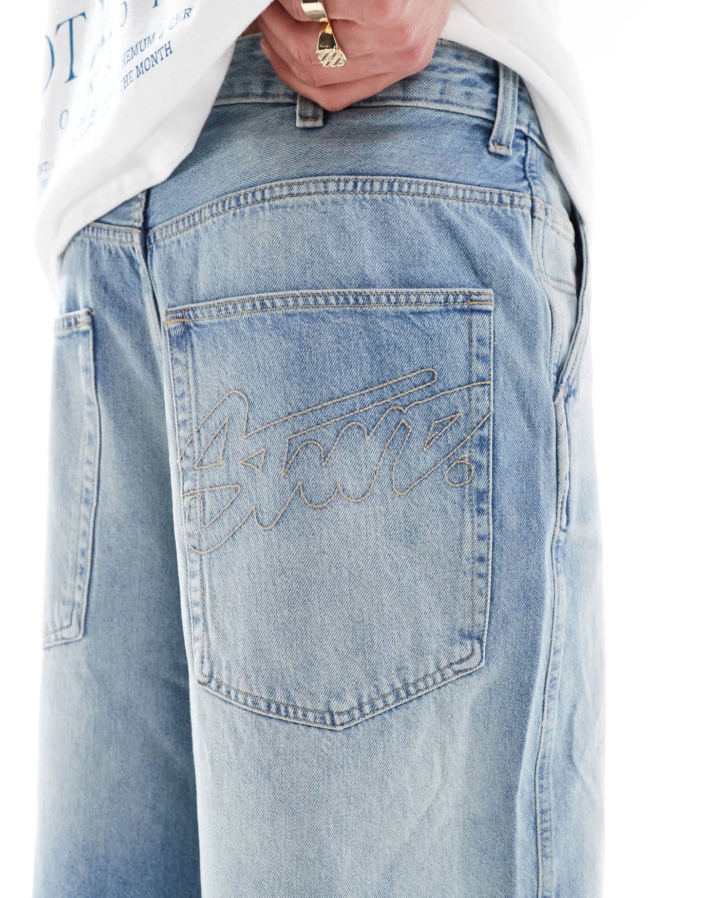 Pull&Bear super baggy denim short in washed blue - ASOS Sample Sale