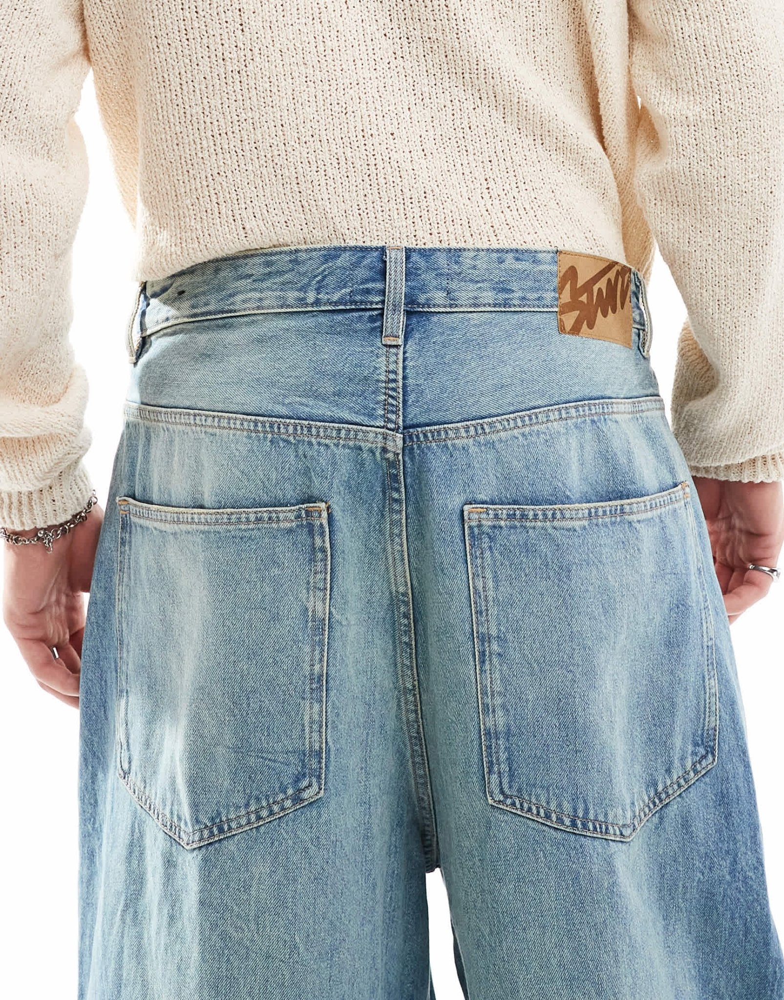 Pull&Bear super baggy fit jean in mid blue - ASOS Sample Sale