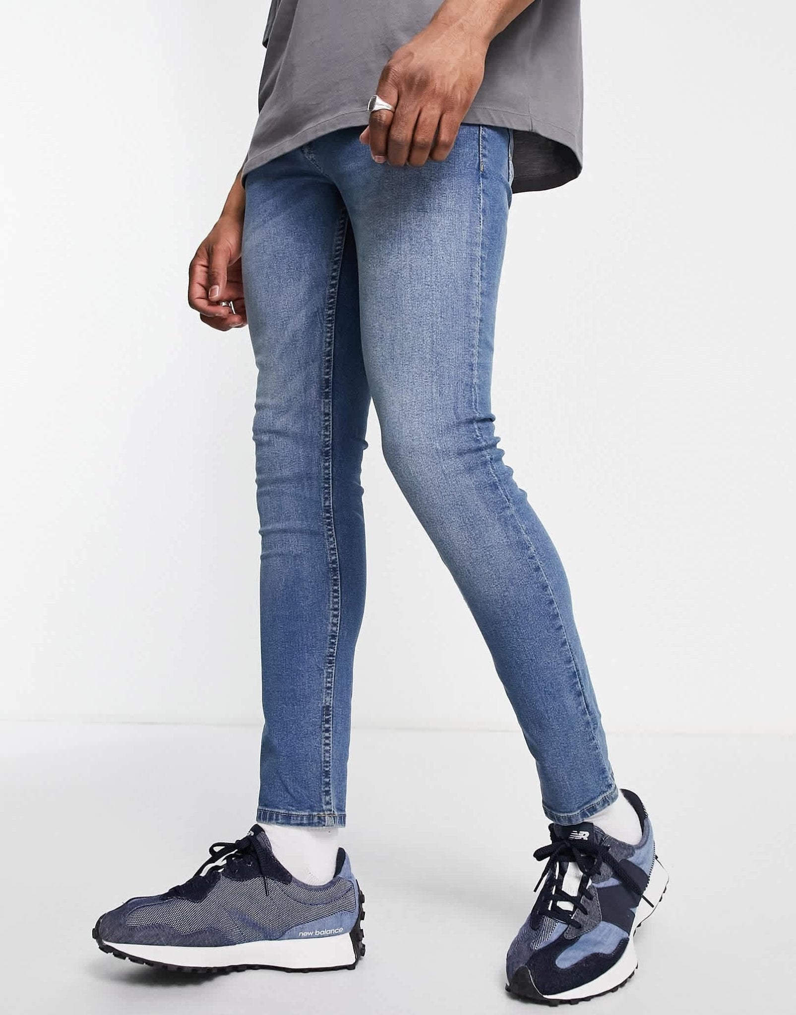 Pull&Bear super skinny jeans in mid blue - ASOS Sample Sale
