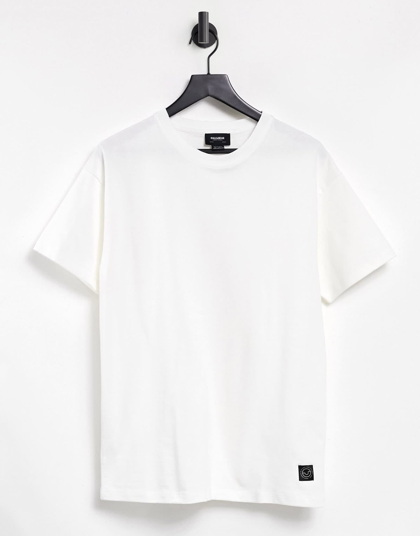 Pull&Bear t-shirt in white - ASOS Sample Sale