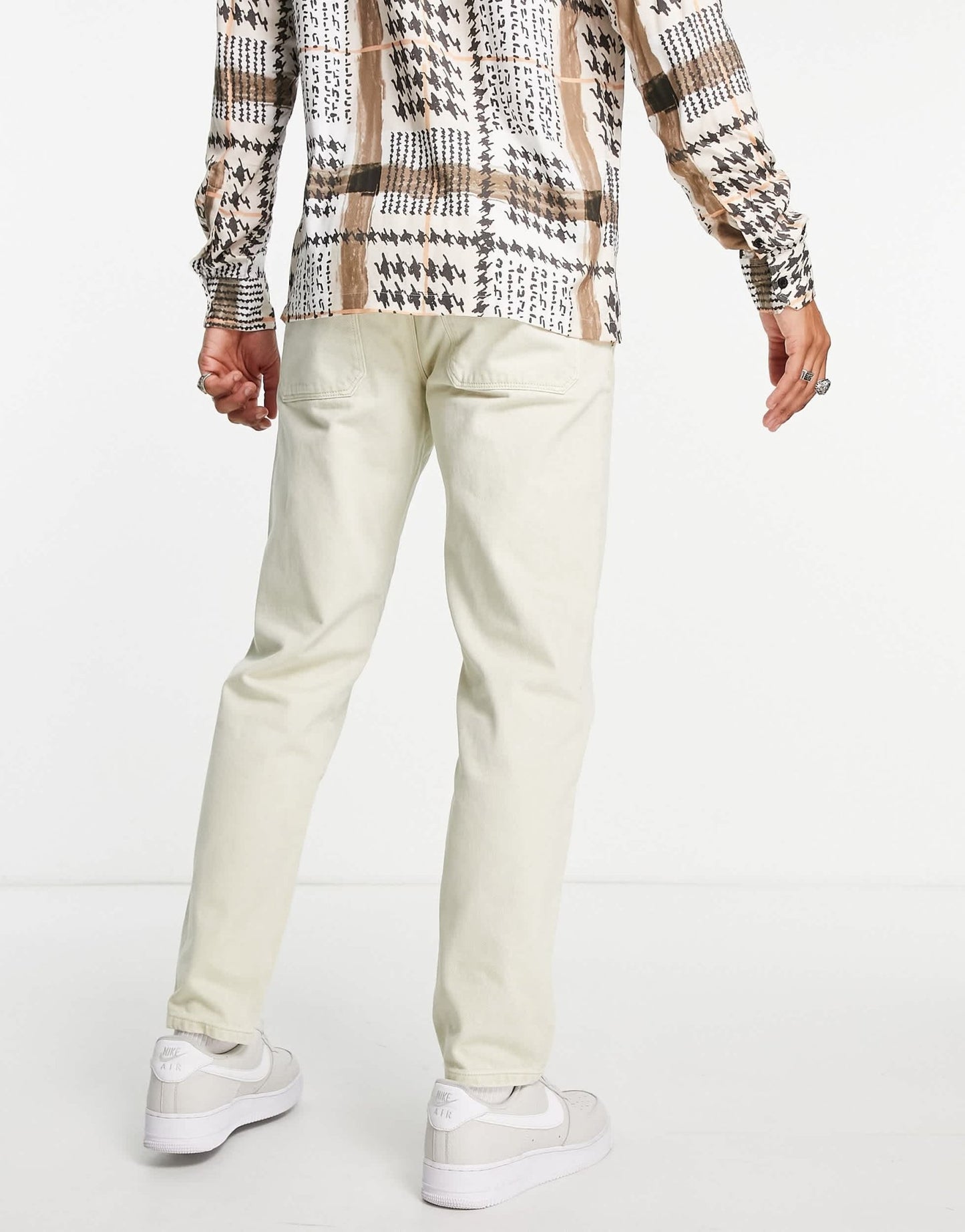 Pull&Bear tapered jeans in beige - ASOS Sample Sale