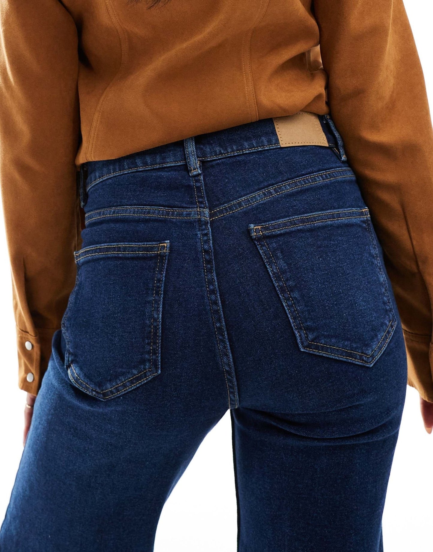 Pull&Bear wide leg comfort jean in dark blue - ASOS Sample Sale