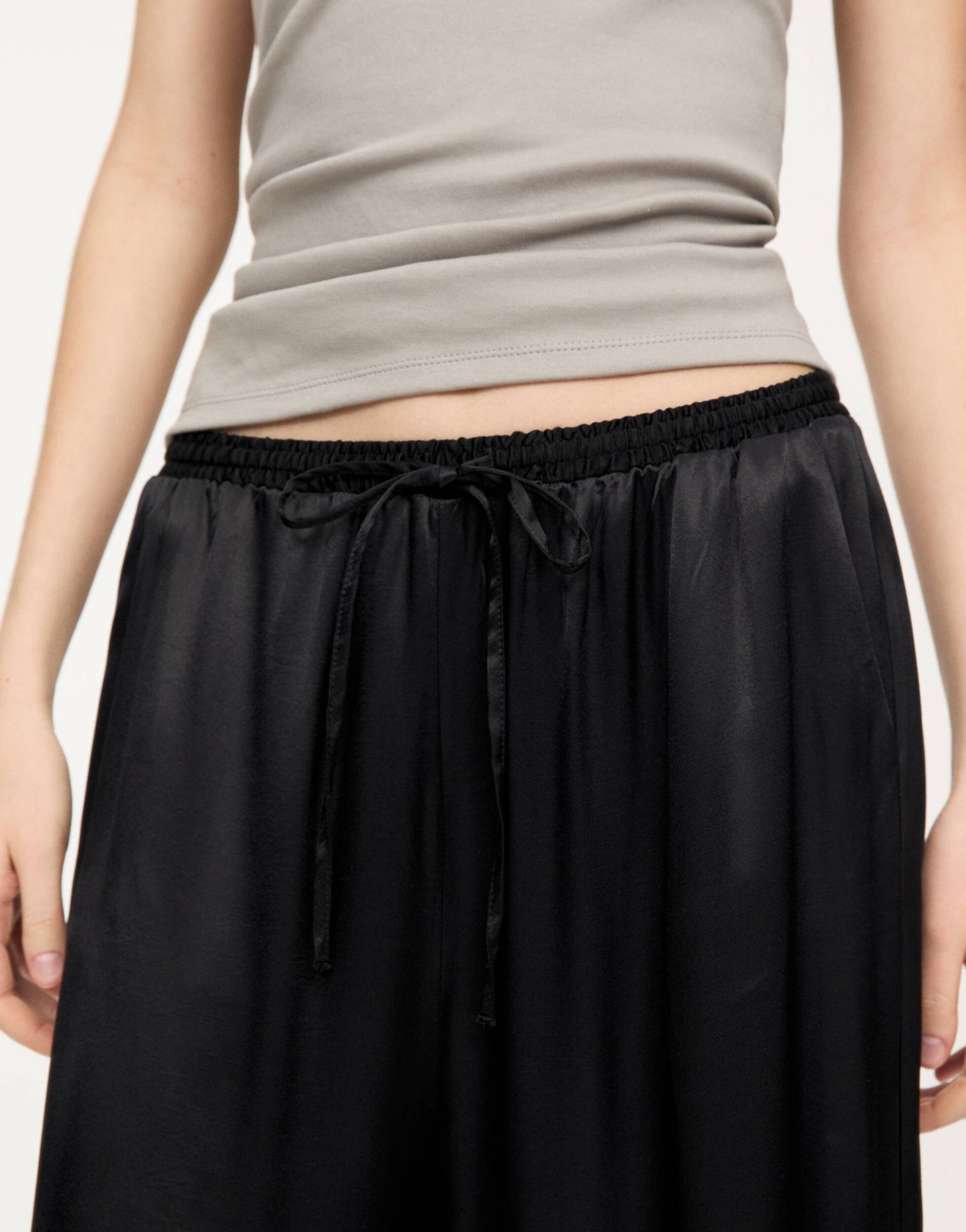 Pull&Bear wide leg satin joggers in black - ASOS Sample Sale