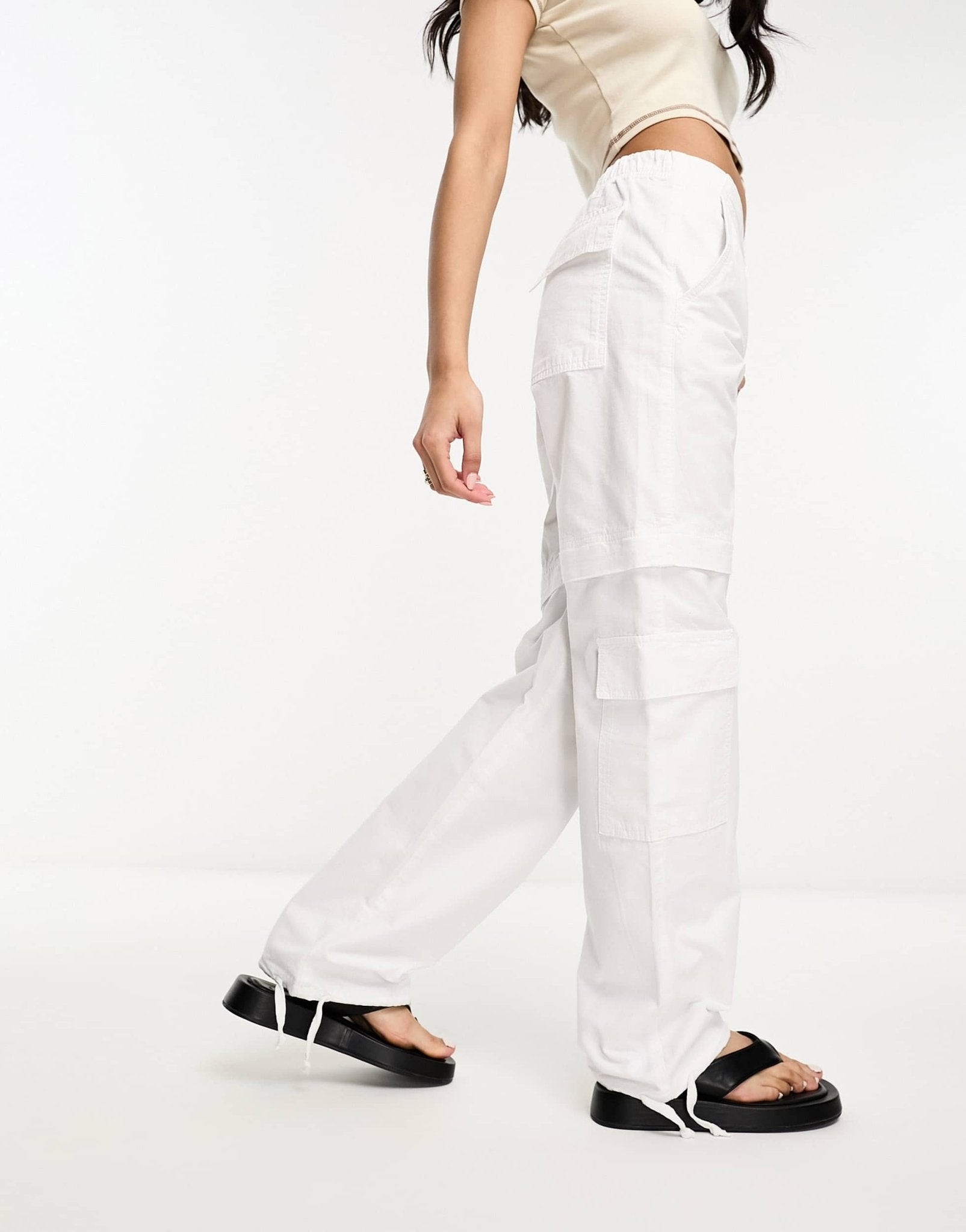 Pull&Bear zip off cargo trousers in off white - ASOS Sample Sale