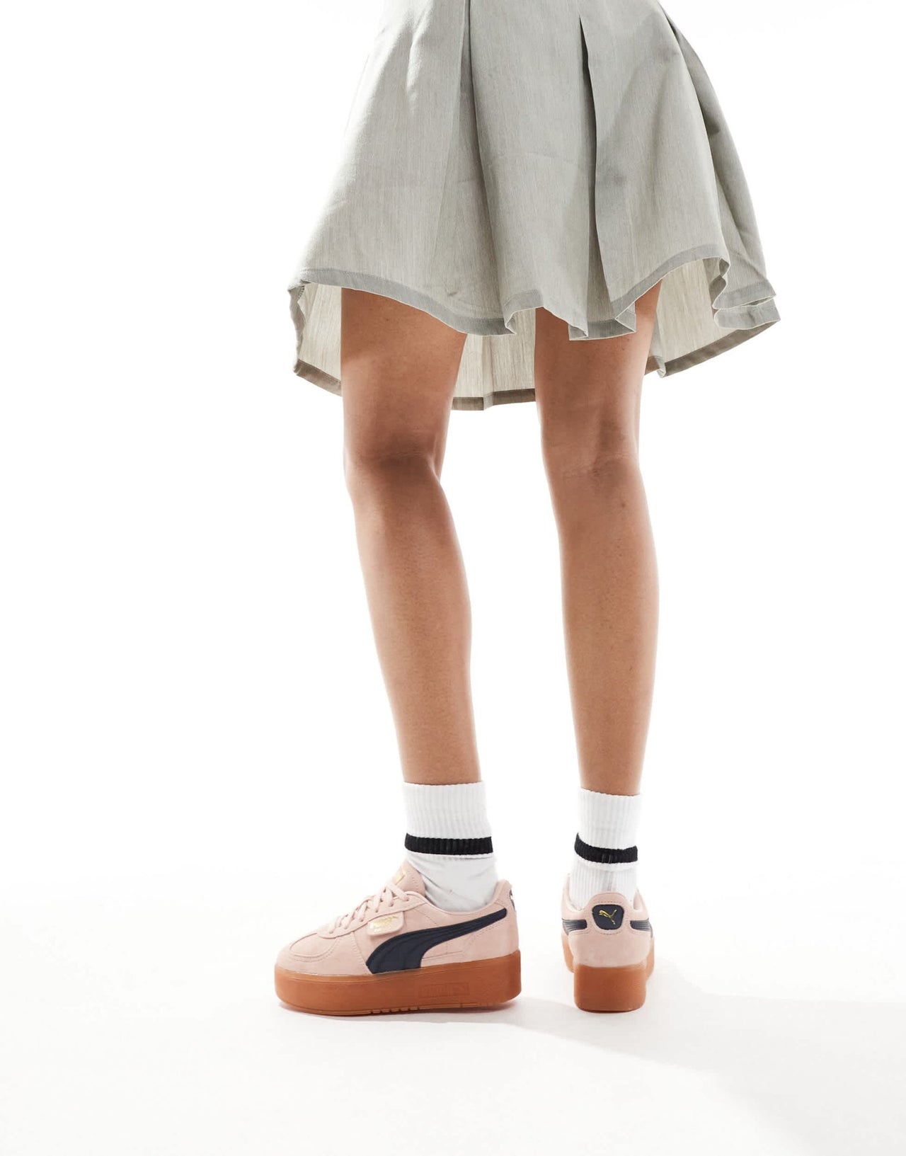 Puma Palermo Elevata trainers in baby pink & navy - ASOS Sample Sale