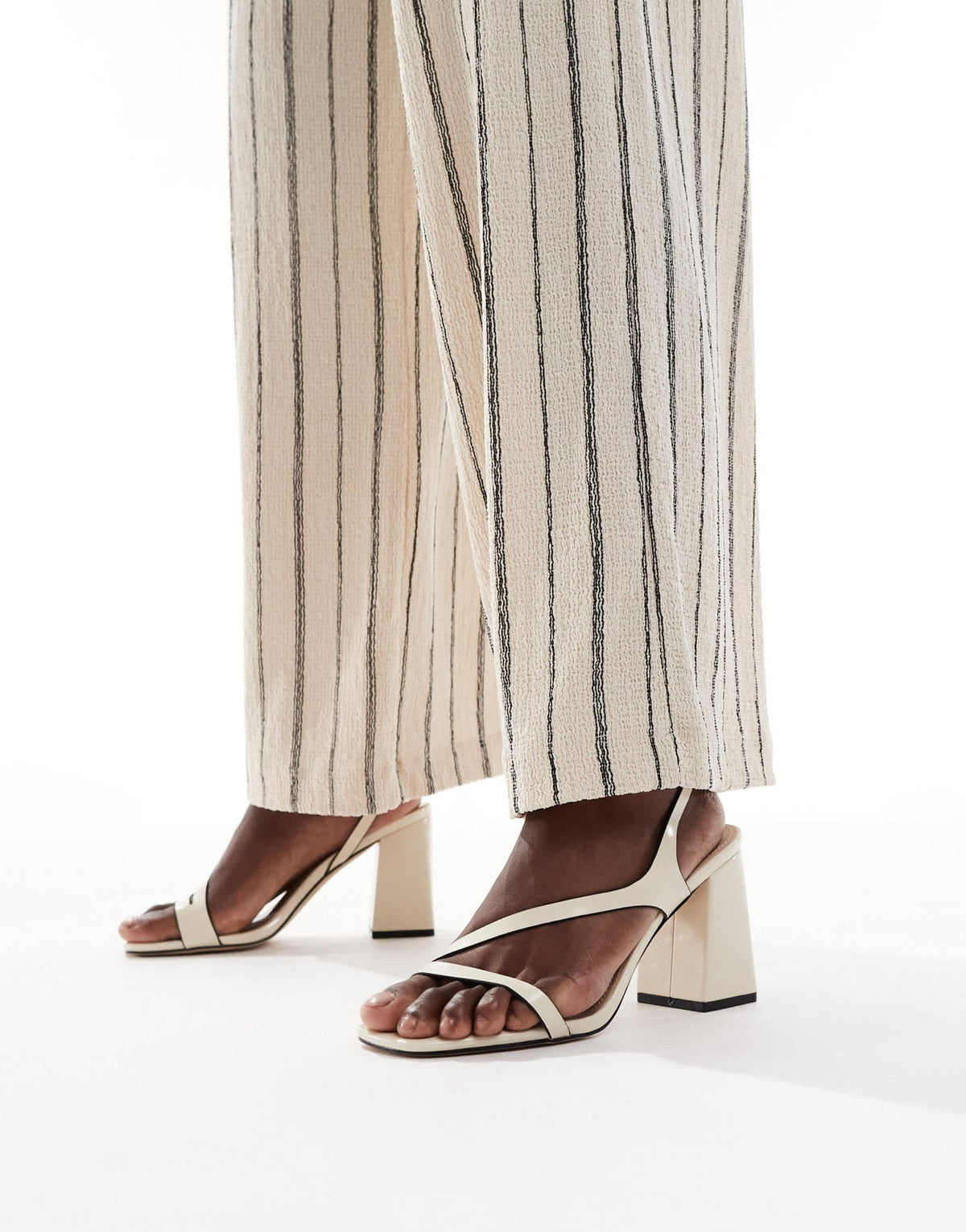 RAID Aubrey block heeled sandals in off white PU - ASOS Sample Sale