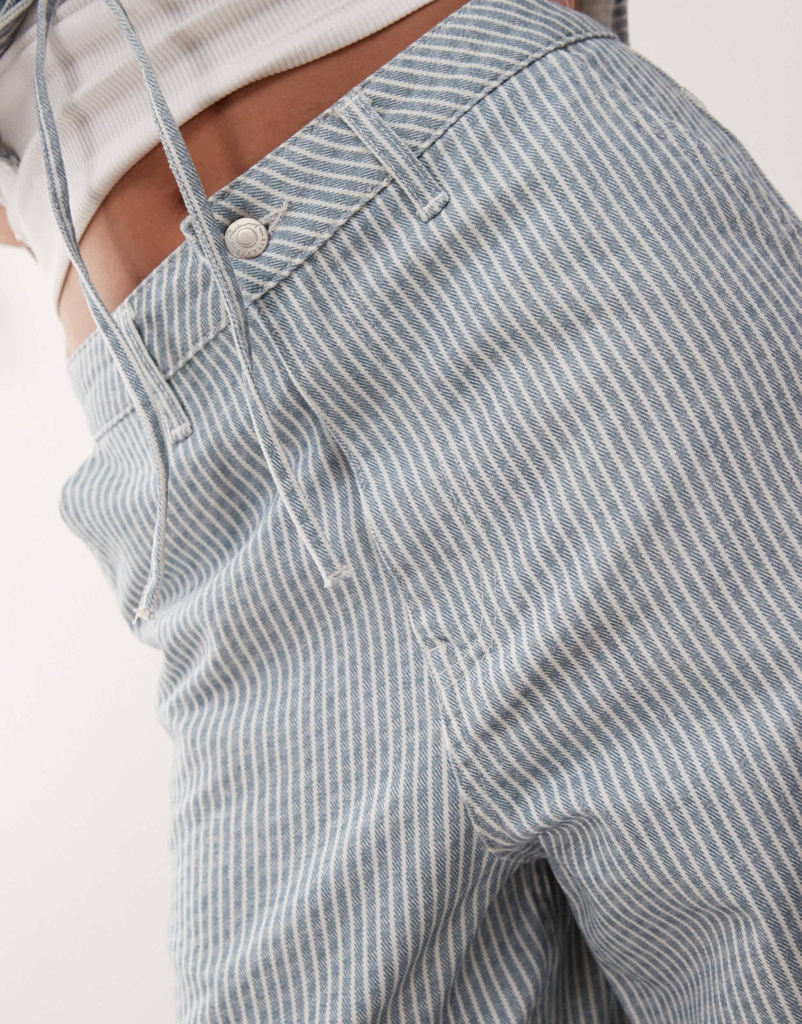 Reclaimed Vintage baggy wide leg jean co-ord in light blue pinstripe - ASOS Sample Sale