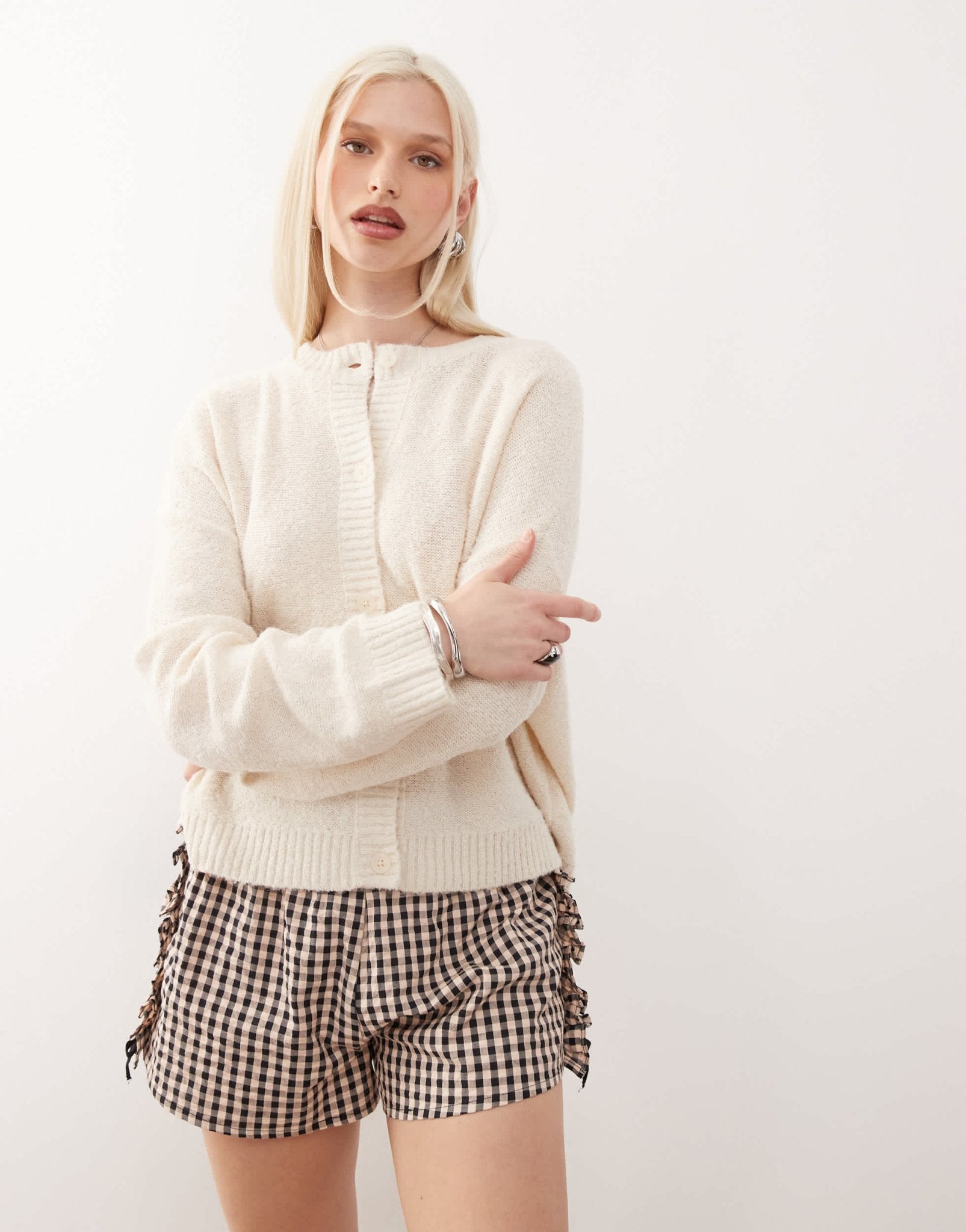 Reclaimed Vintage boxy cardigan in cream - ASOS Sample Sale