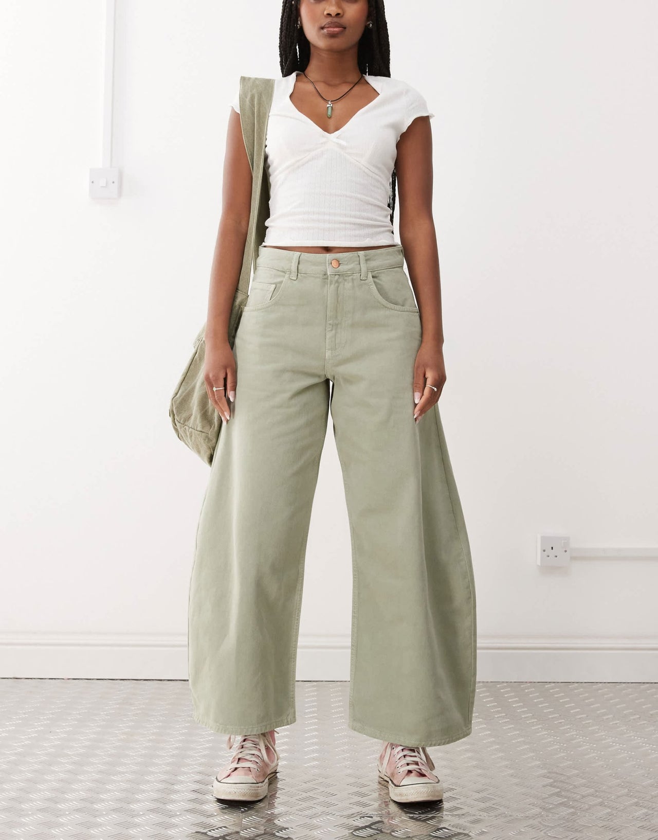 Reclaimed Vintage denim barrel jean in pistachio green - ASOS Sample Sale