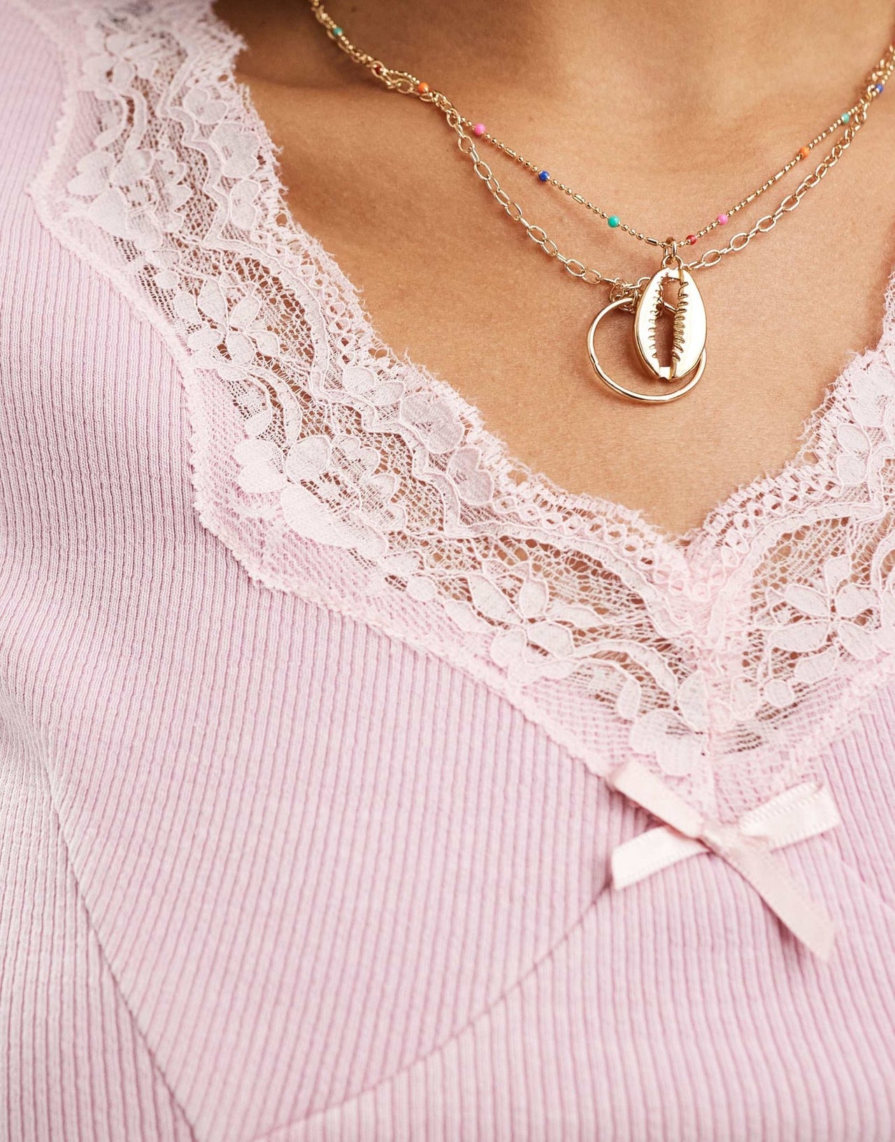 Reclaimed Vintage lace trim ballet baby tee in lilac - ASOS Sample Sale
