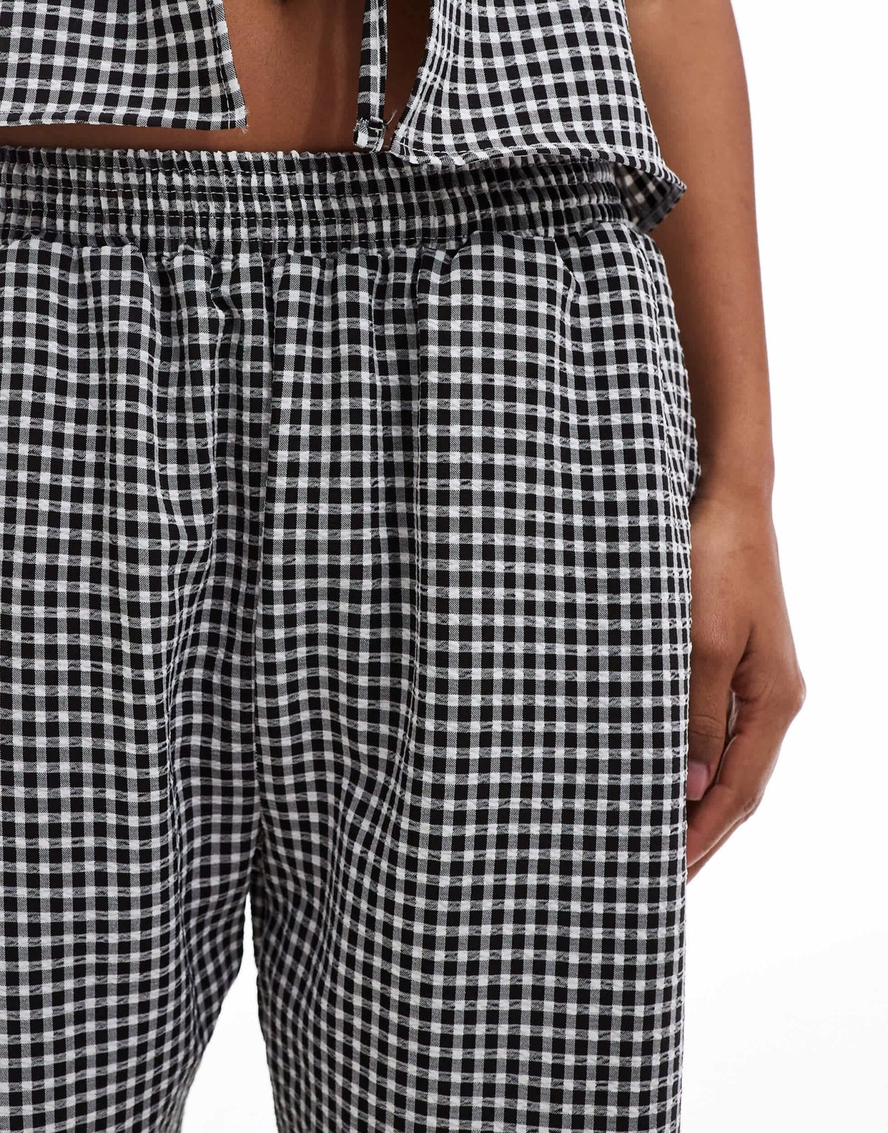 Reclaimed Vintage pull on trouser in gingham - ASOS Sample Sale