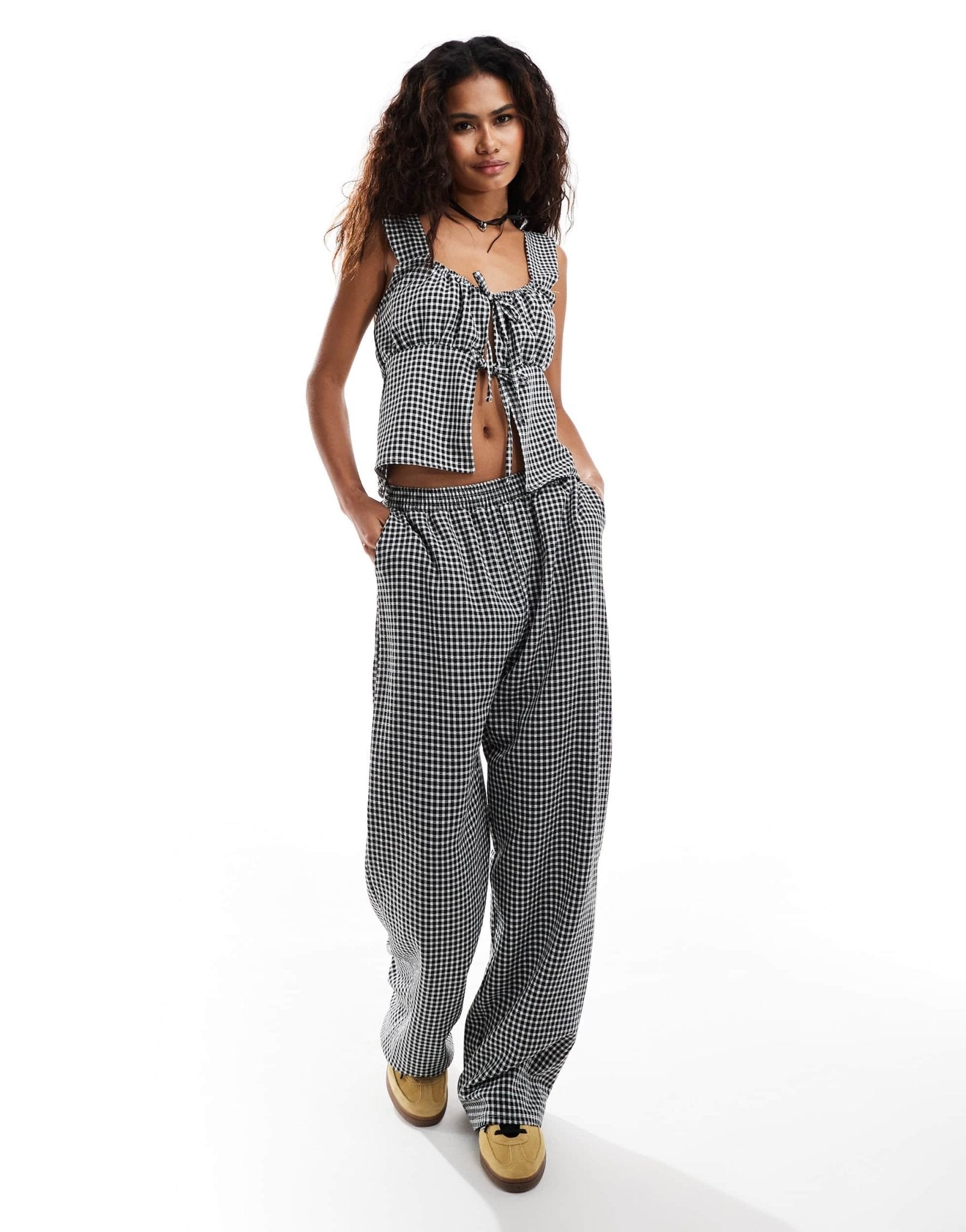Reclaimed Vintage pull on trouser in gingham - ASOS Sample Sale