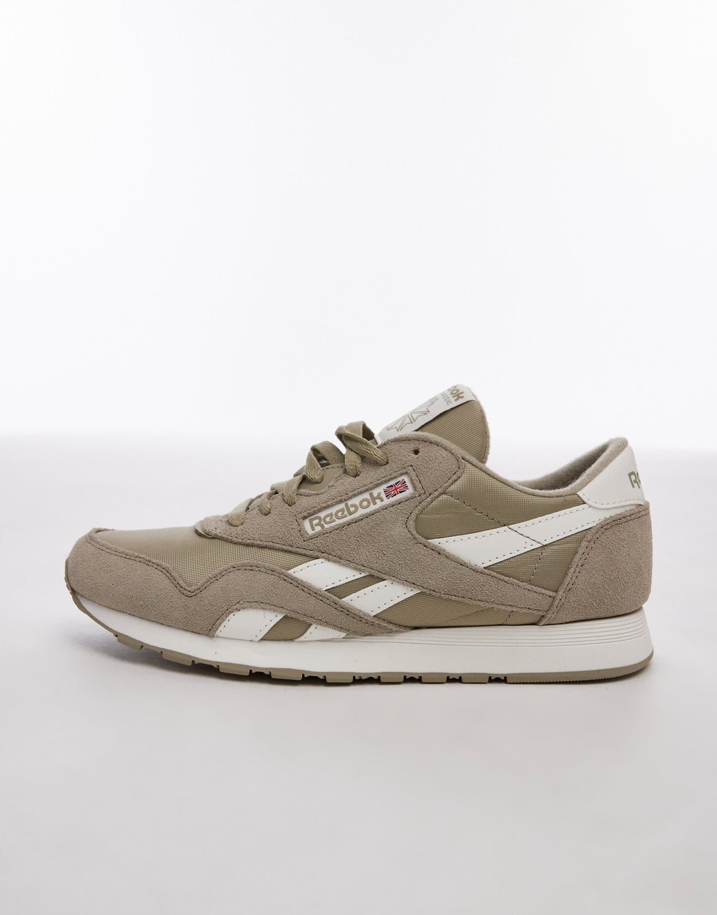 Reebok Classic Nylon trainers in beige - ASOS Sample Sale