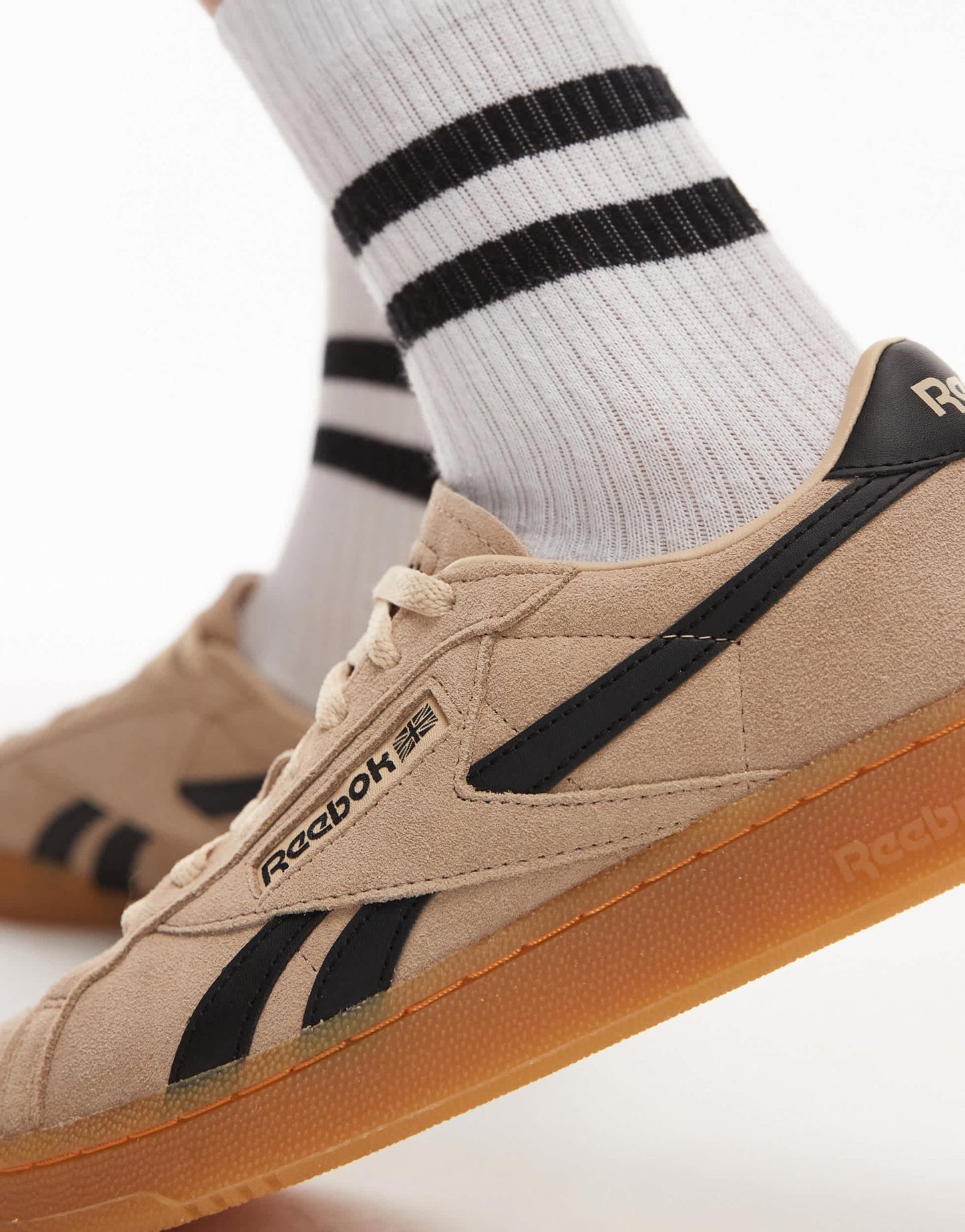 Reebok Club C Grounds trainers in tan and black - ASOS Sample Sale