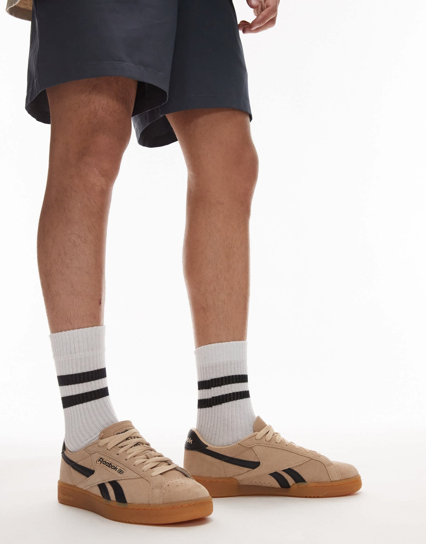 Reebok Club C Grounds trainers in tan and black - ASOS Sample Sale