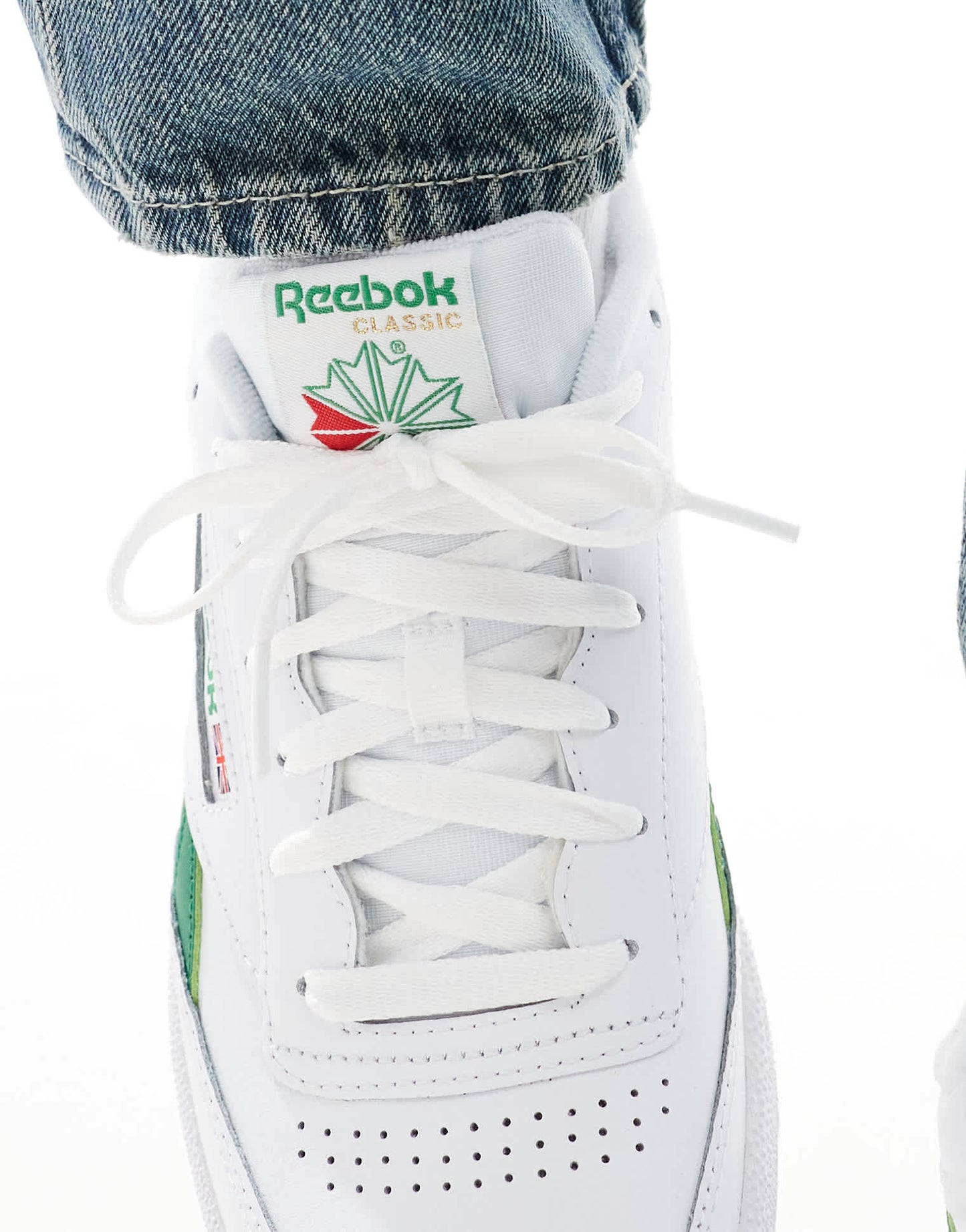 Reebok Club C Revenge trainers in white and green - ASOS Sample Sale
