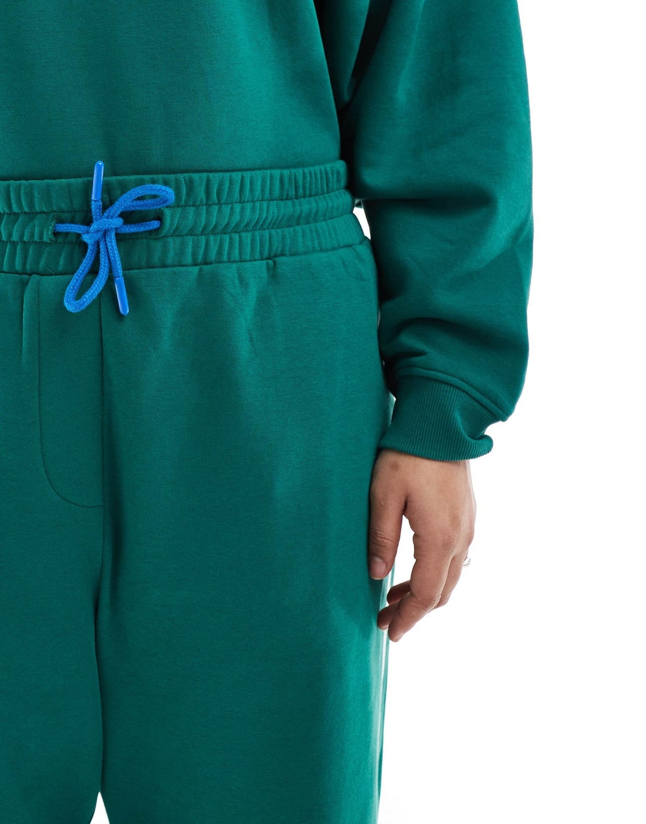 Renee Studio Plus exclusive wide leg side stripe contrast tie waist joggers co - ord in green - ASOS Sample Sale