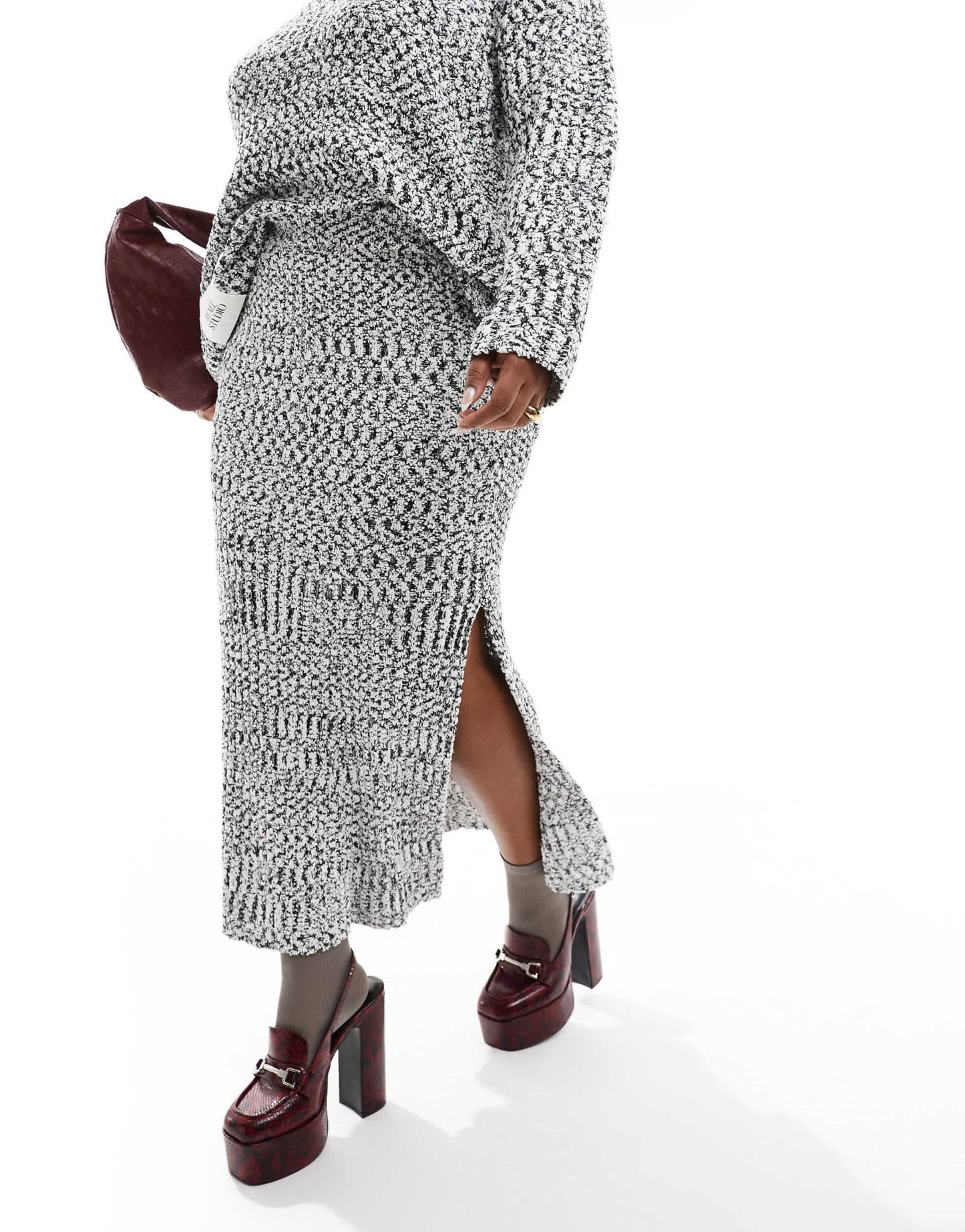 Renee Studio Plus x Holly Wynne exclusive knitted maxi side split skirt co - ord in grey marl - ASOS Sample Sale