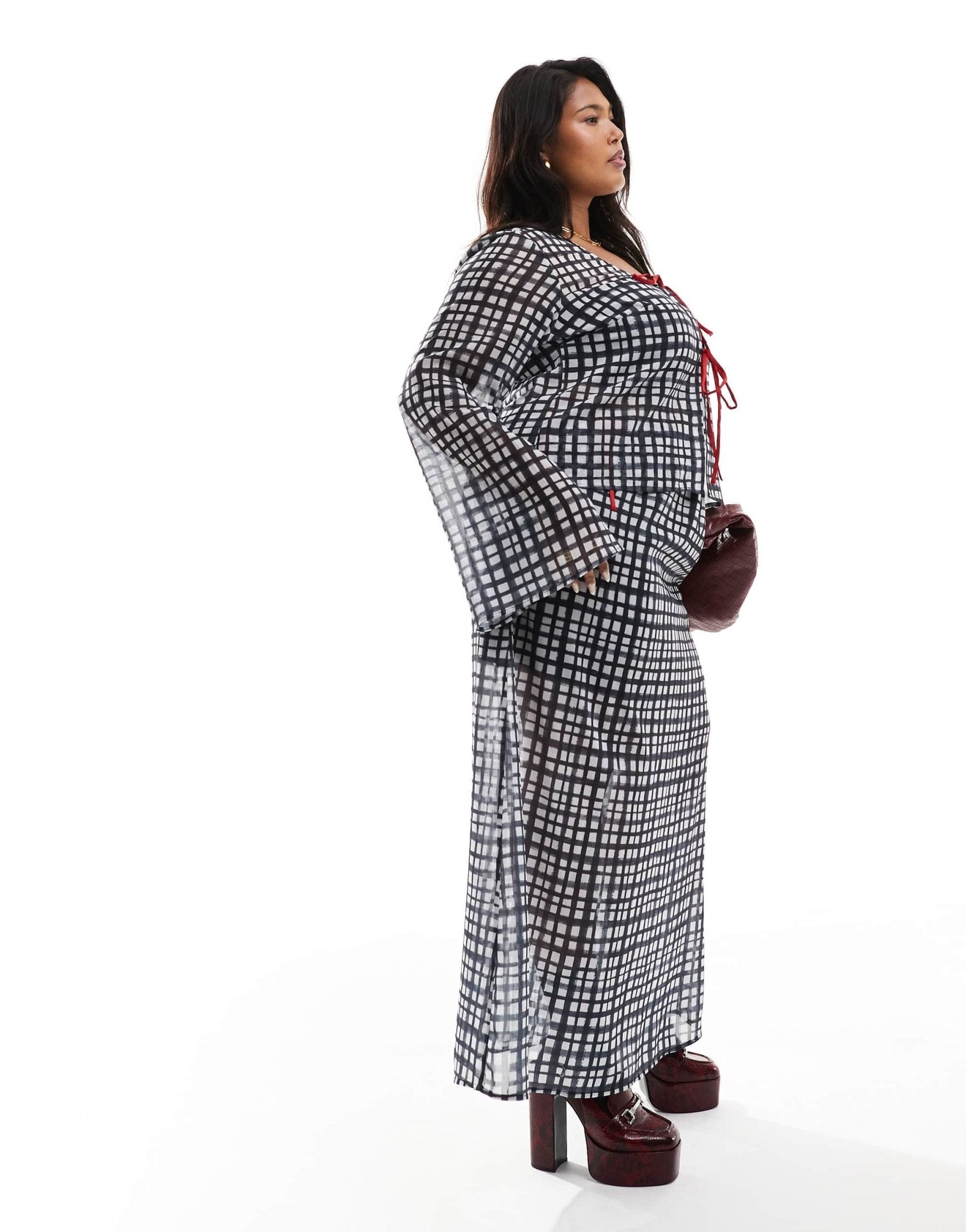 Renee Studio Plus x Holly Wynne exclusive maxi skirt co - ord in grey check - ASOS Sample Sale