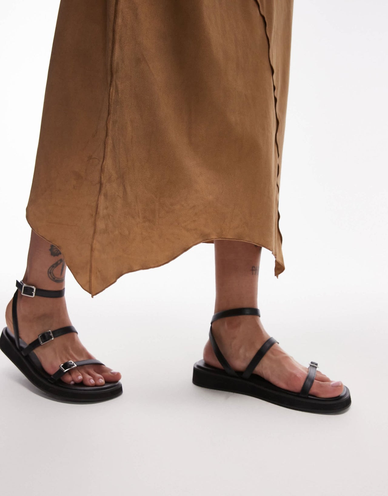 Resume faux suede boho western asymmetric midaxi skirt in light camel - ASOS Sample Sale
