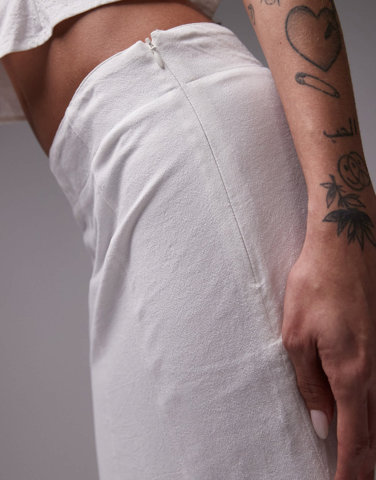 Resume low rise midi skirt in white co-ord - ASOS Sample Sale
