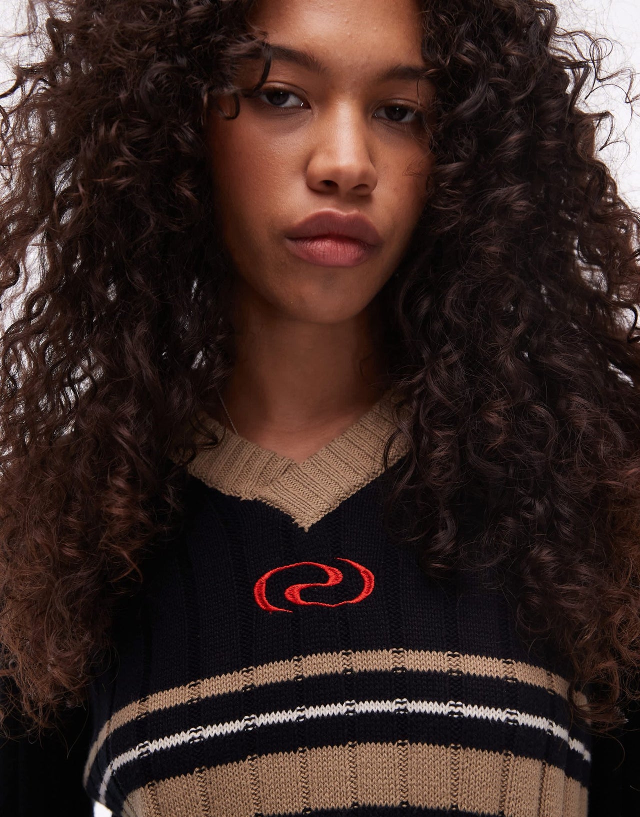 Resume oversized v neck knitted jumper with embroidered logo - ASOS Sample Sale