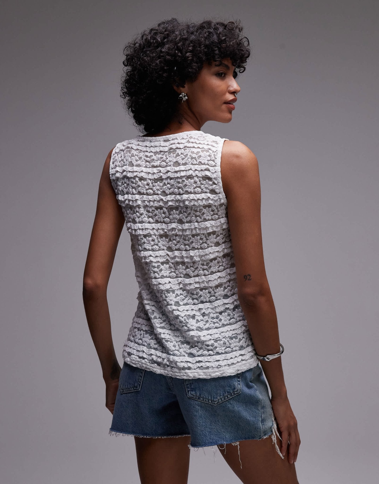 Rhythm haven lace longline vest in white - ASOS Sample Sale