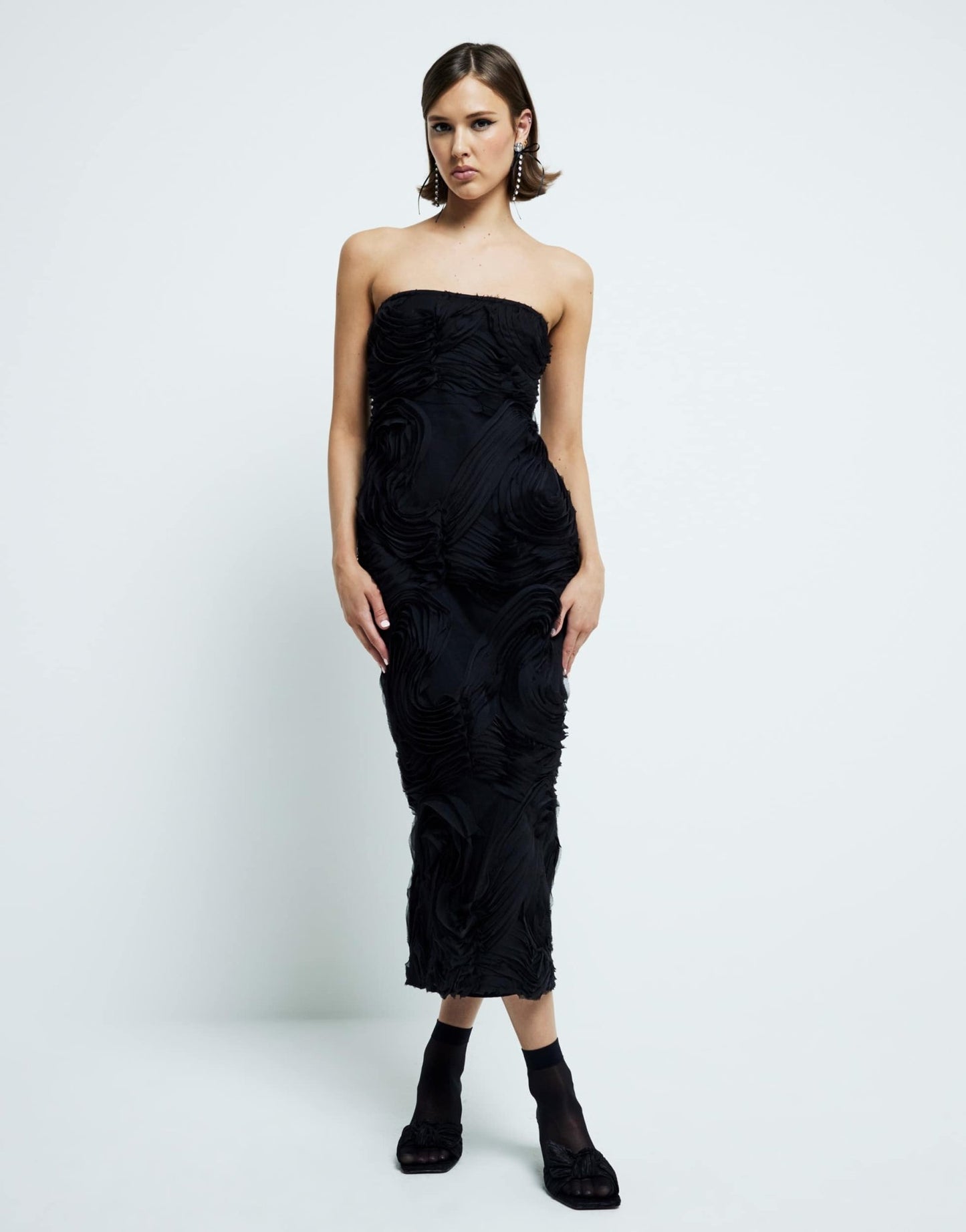 River Island 3D swirl bandeau midi dress in black - ASOS Sample Sale