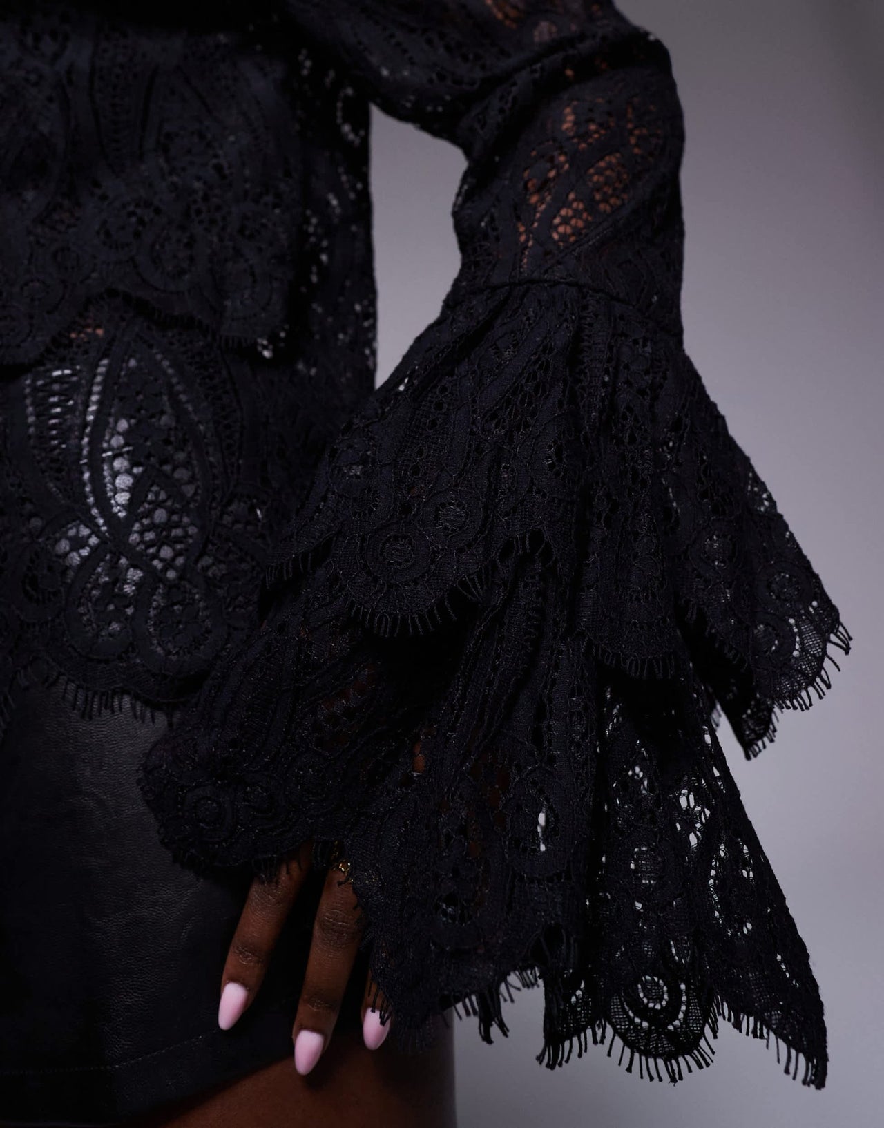 River Island all over lace blouse in black - ASOS Sample Sale