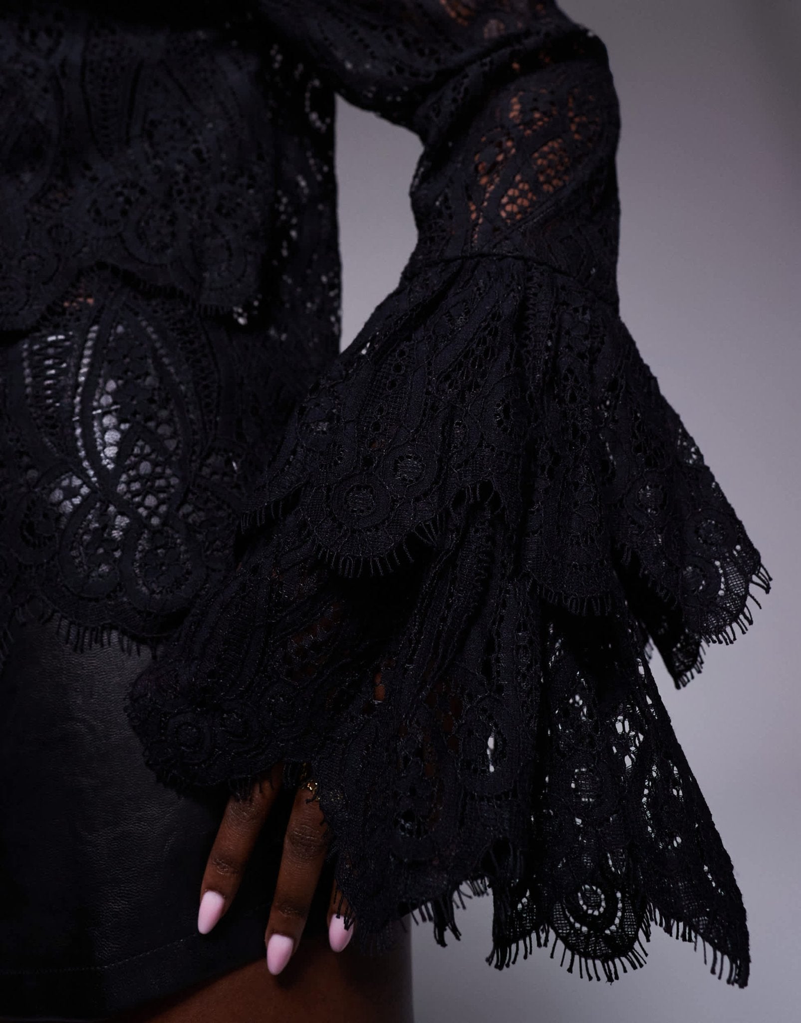 River Island all over lace blouse in black - ASOS Sample Sale