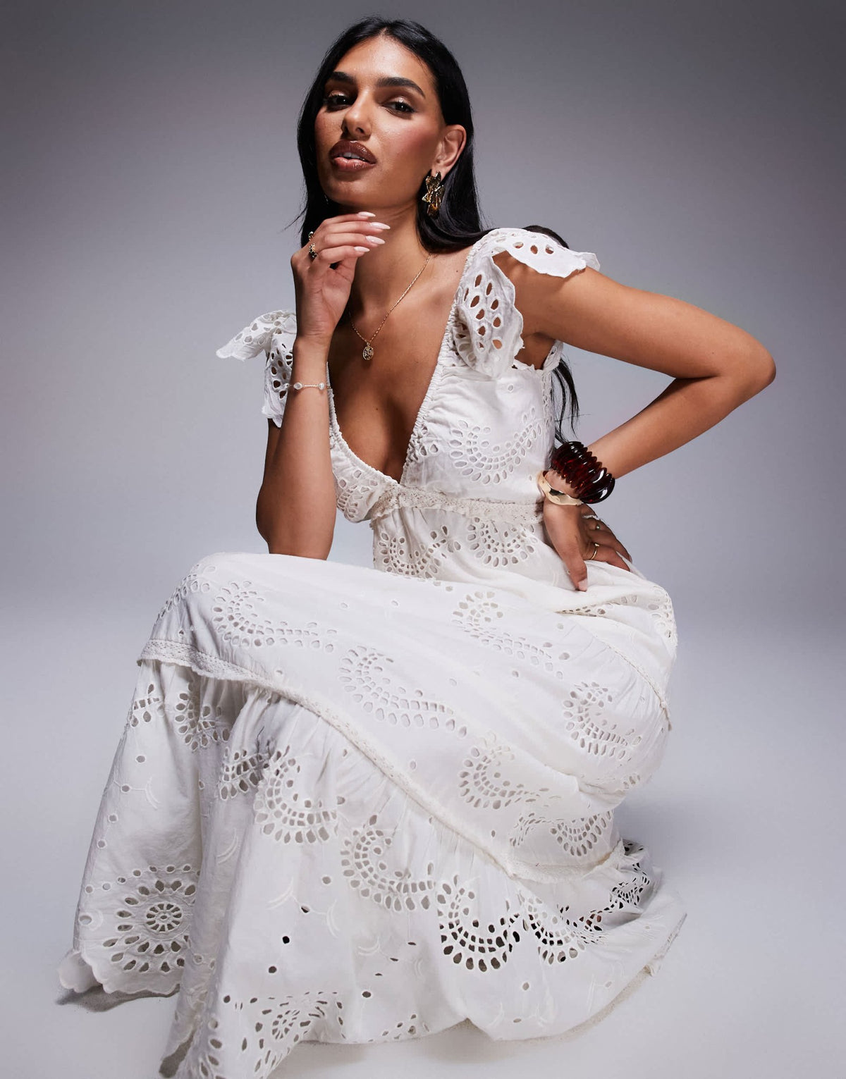 River Island broderie midi dress in cream - ASOS Sample Sale