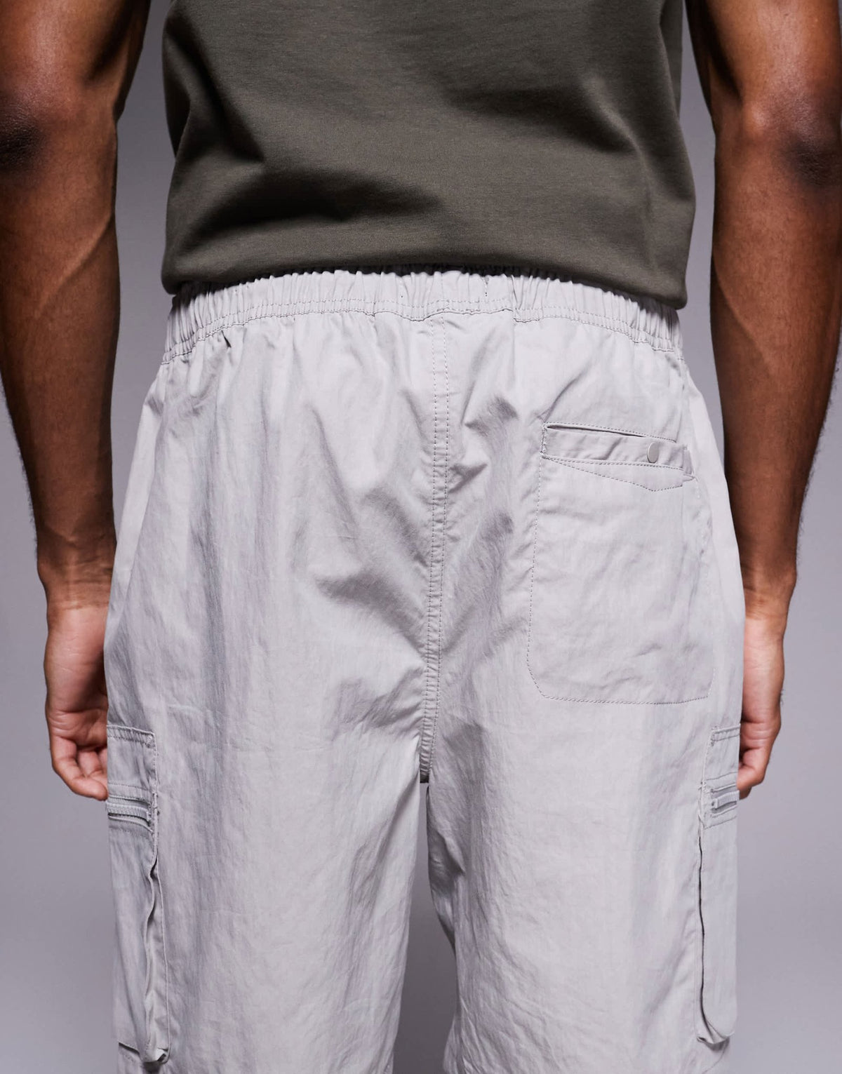 River Island cargo shorts in light grey - ASOS Sample Sale