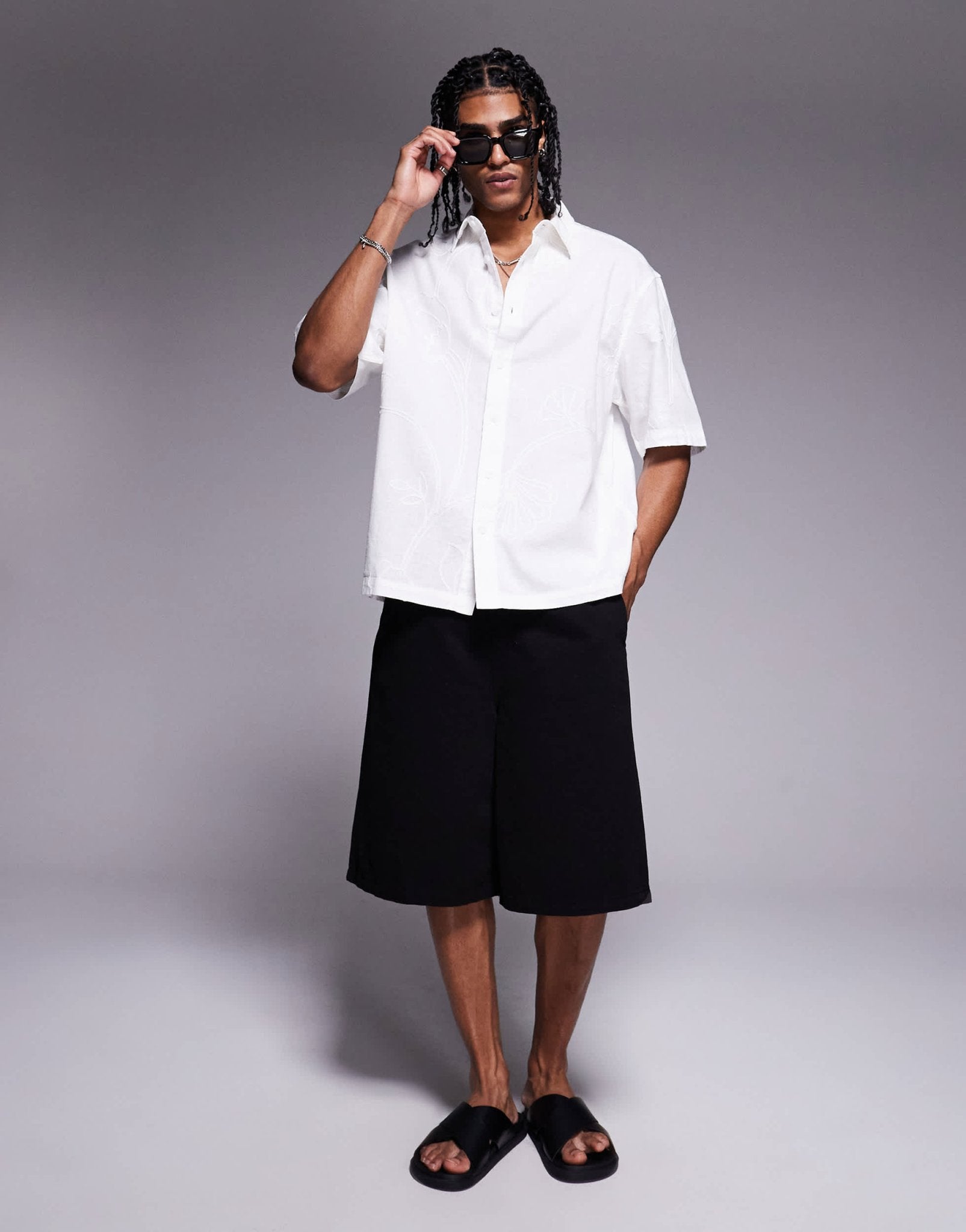 River Island embroidered oversized shirt in white - ASOS Sample Sale