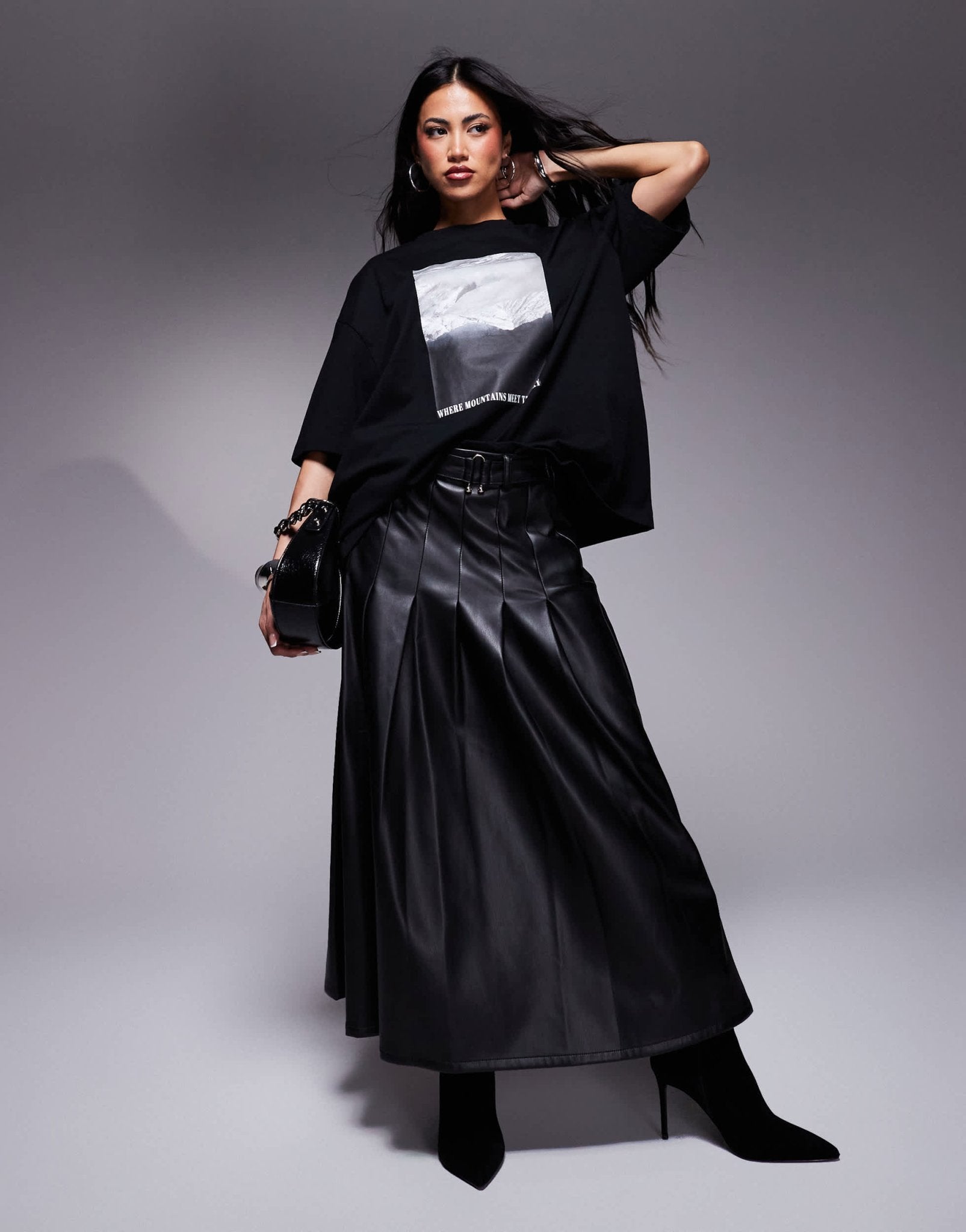 River Island faux leather pleated midi skirt in black - ASOS Sample Sale