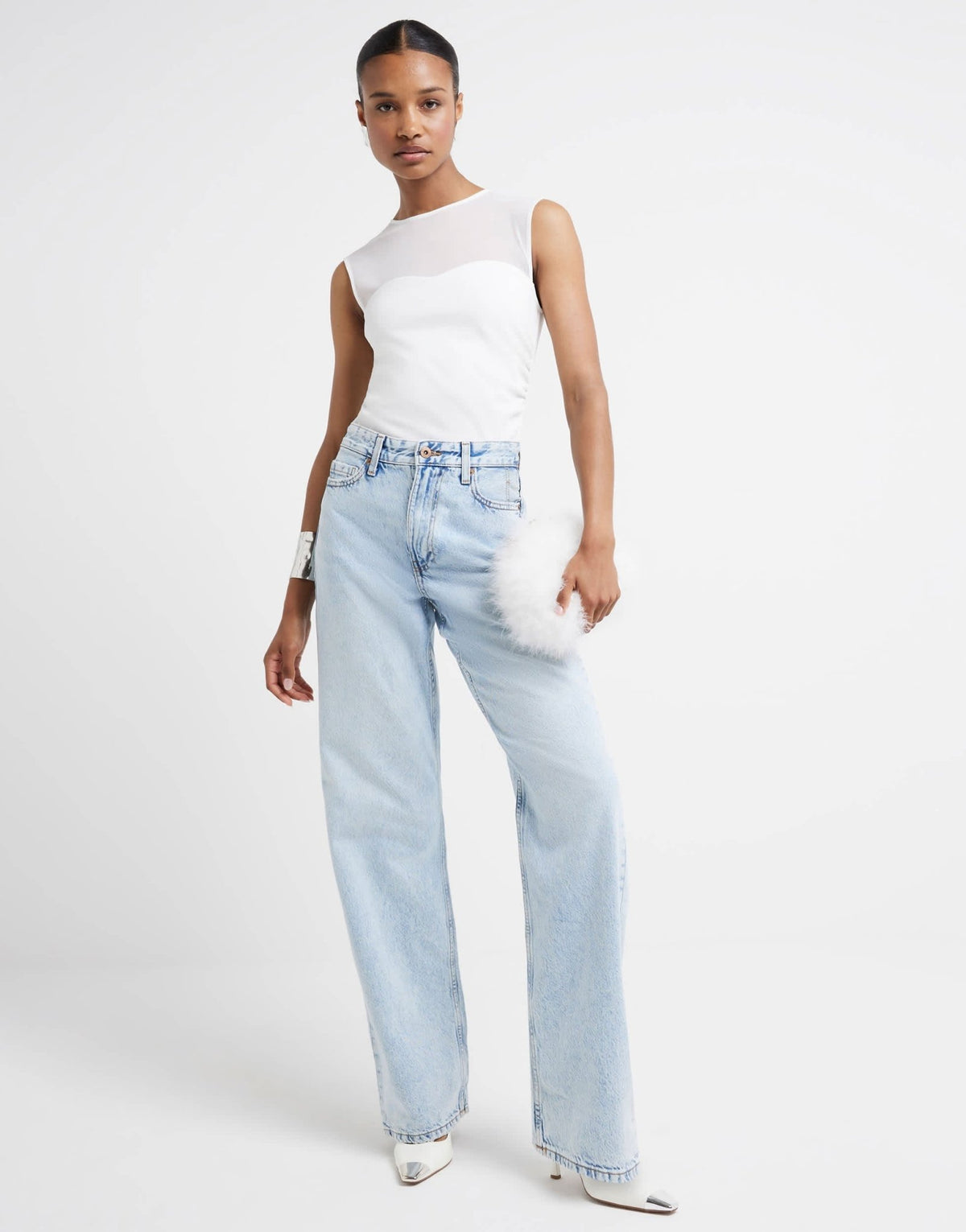River Island High waisted relaxed straight jeans in denim - light - ASOS Sample Sale