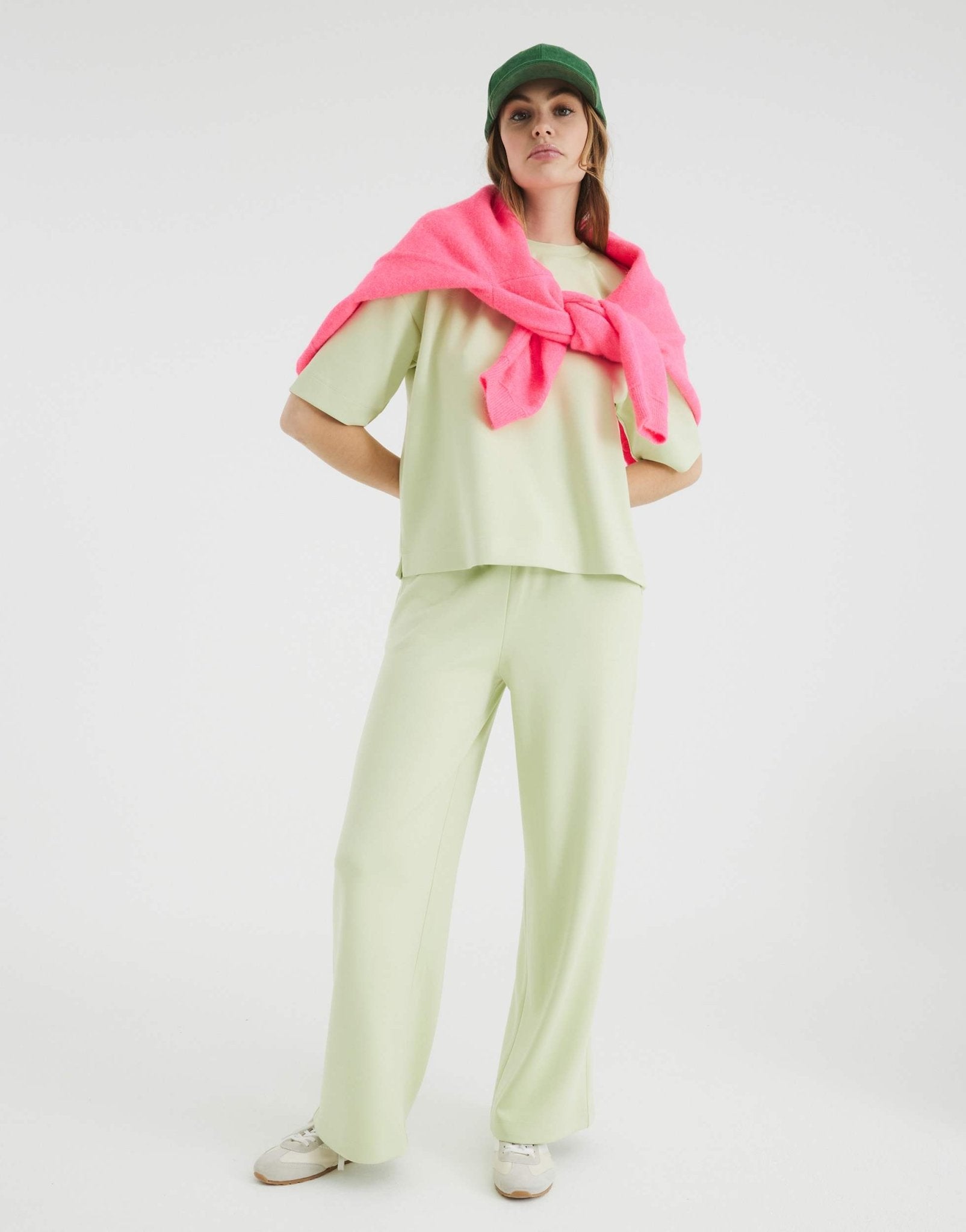 River island high waisted wide leg joggers in green - ASOS Sample Sale