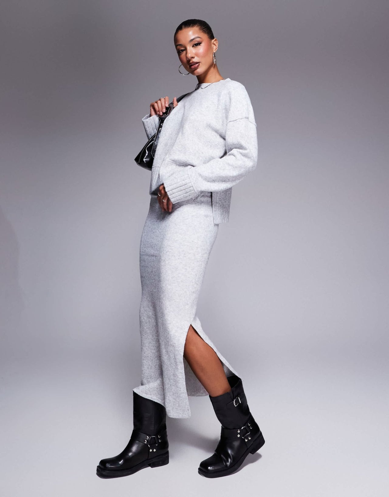 River Island knitted maxi skirt in light grey - ASOS Sample Sale