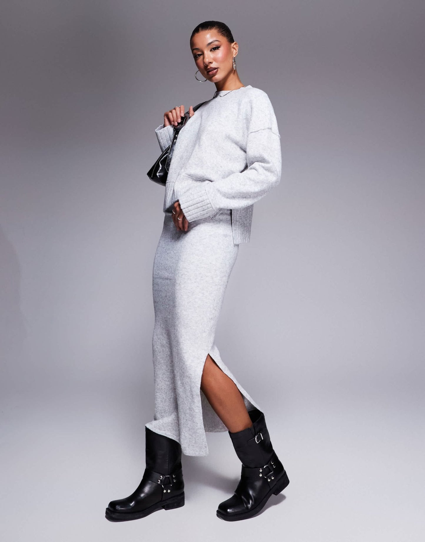 River Island knitted maxi skirt in light grey - ASOS Sample Sale
