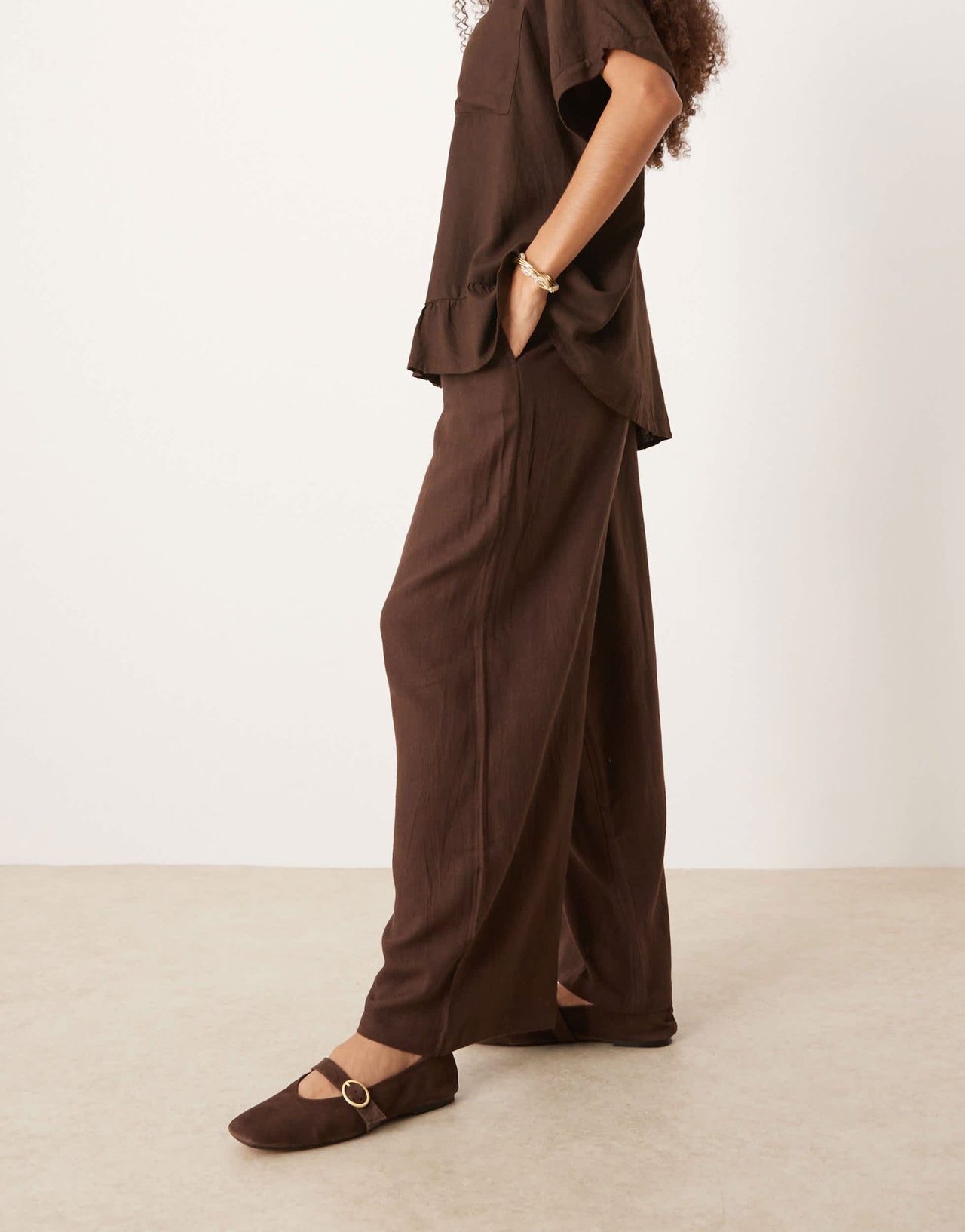 River Island linen trouser in dark brown - ASOS Sample Sale