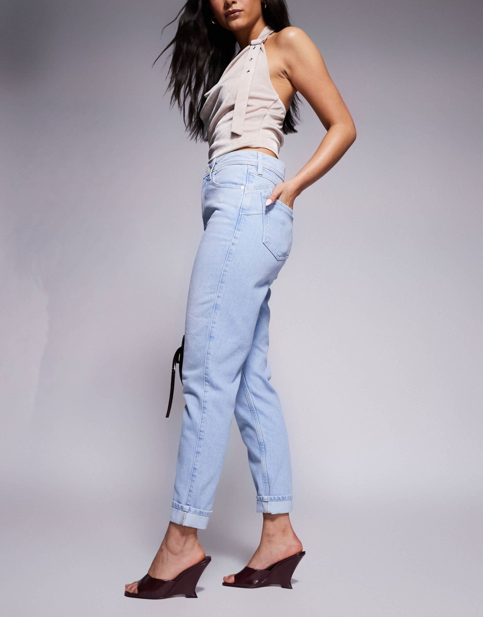 River Island mom jean in light blue - ASOS Sample Sale